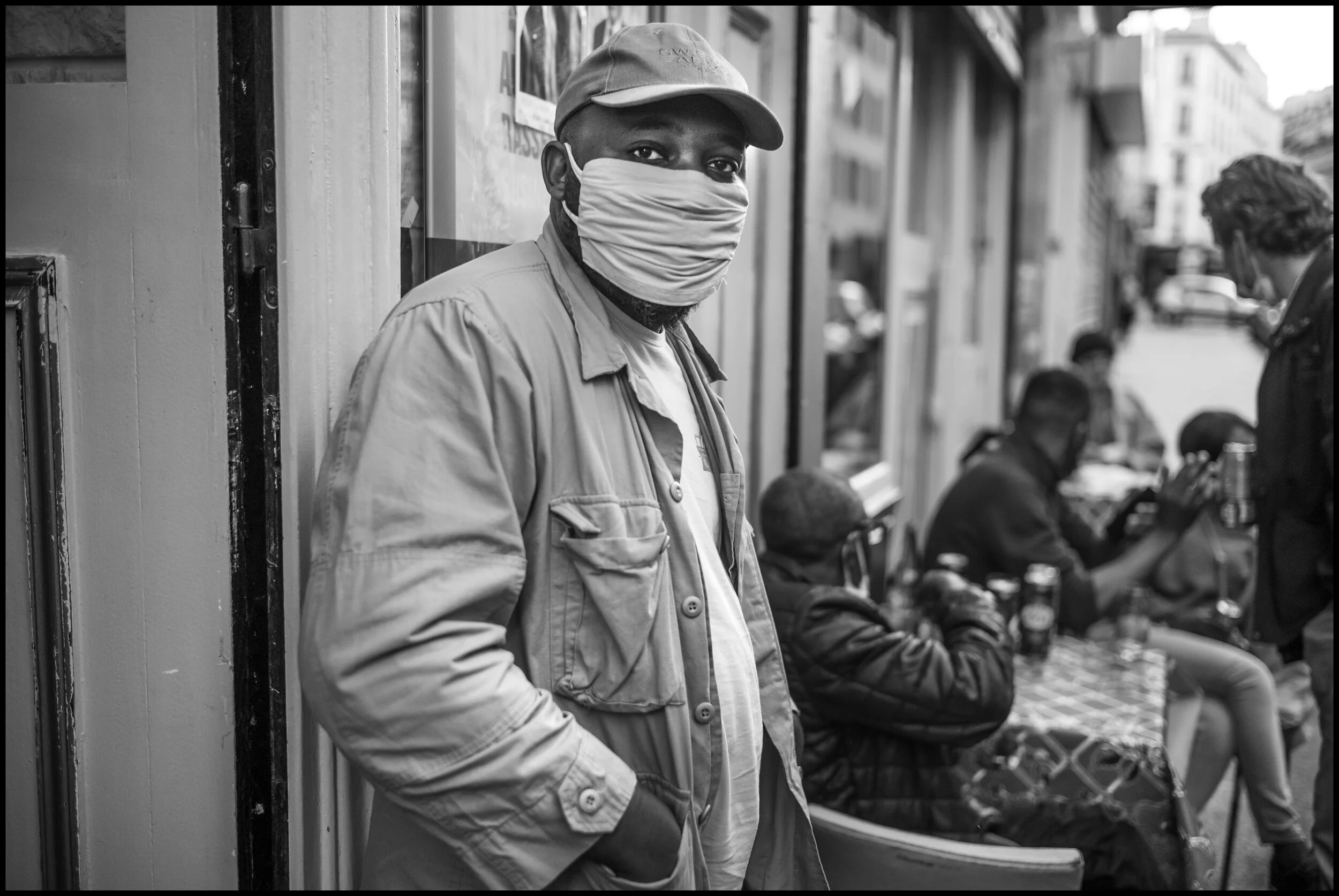  Marcadet-Poissionniers, Paris.  June 19, 2020. © Peter Turnley.  ID# P35-009 