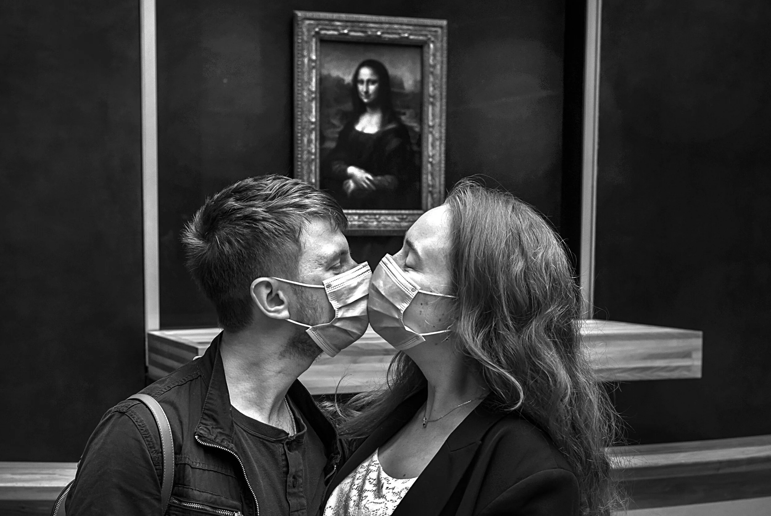  Maria, 25, and Alex, 30, from Russia, living in the Netherlands. We met as they were reading a sign with information about da Vinci’s famous painting, the Mona Lisa, and discussed my life long work including my book, “French Kiss—A Love Letter to Pa