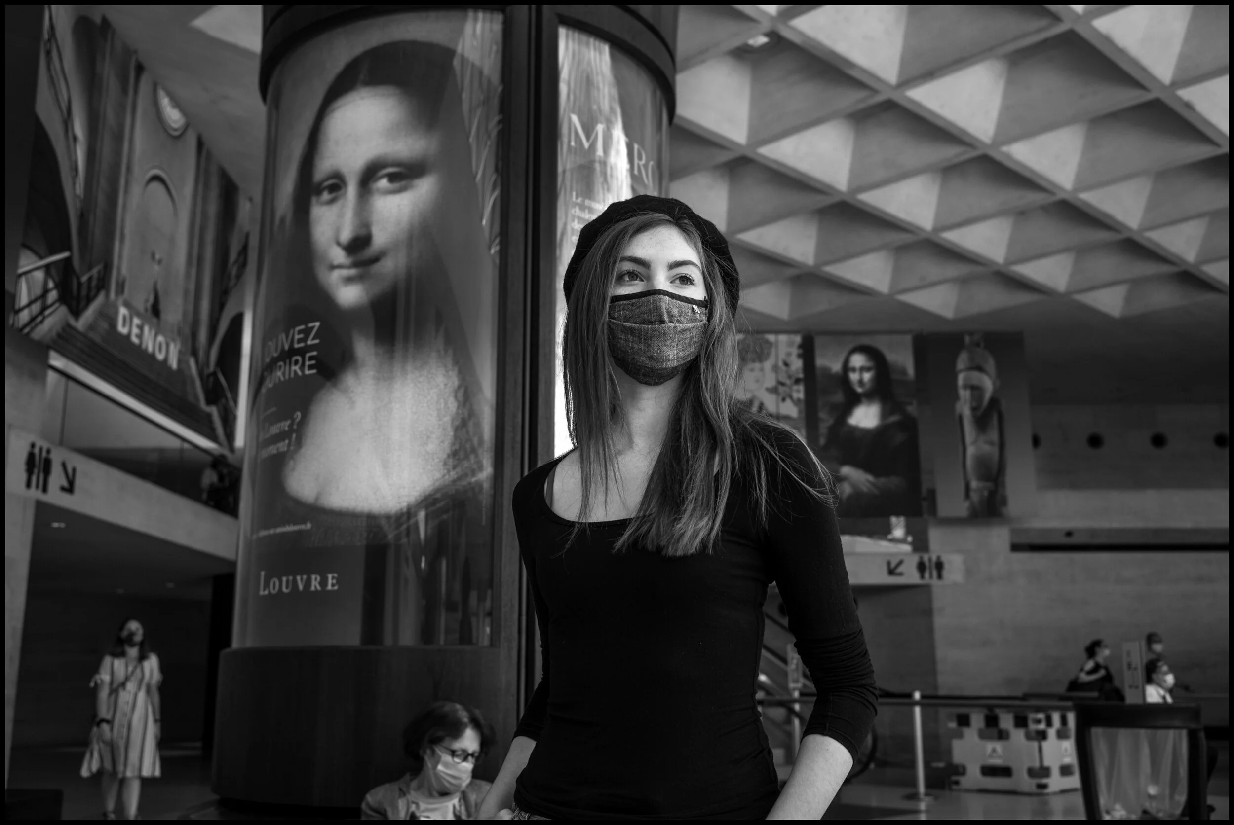  Em Marie, 17 has her own personal amazing coronavirus story. She and her mother, from the United States, put all of their things in storage shortly before the lockdown in Paris and took off across the world and Em Marie pursued a modeling career. Pr