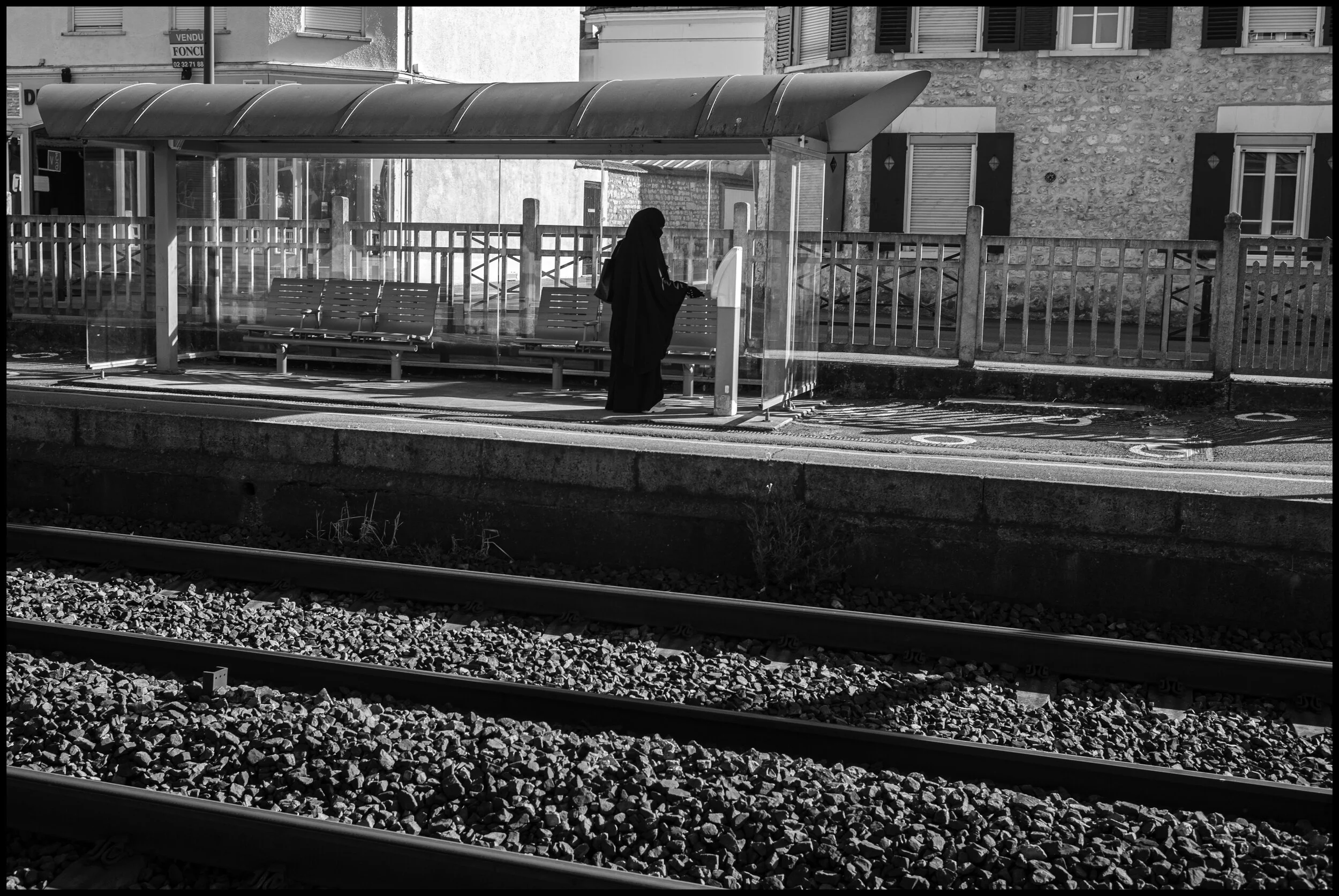  Train station.  July 11, 2020. © Peter Turnley.  ID# P59-006 