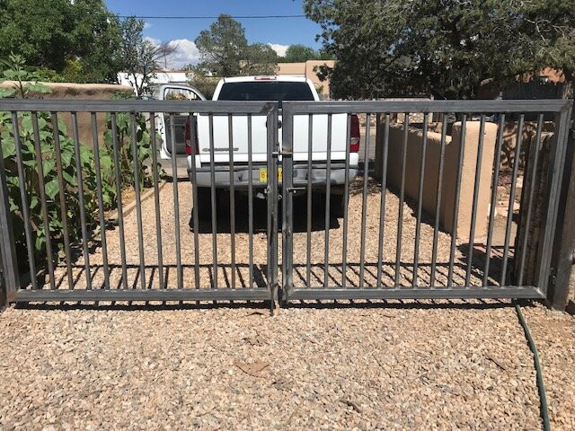  Metal Double Drive Gate 