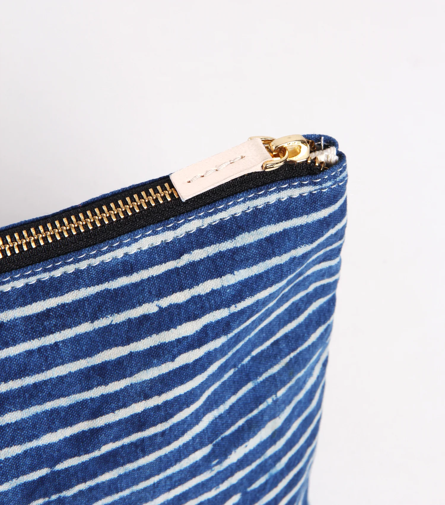 Sardine_Indigo-Stripe_zipper.jpg