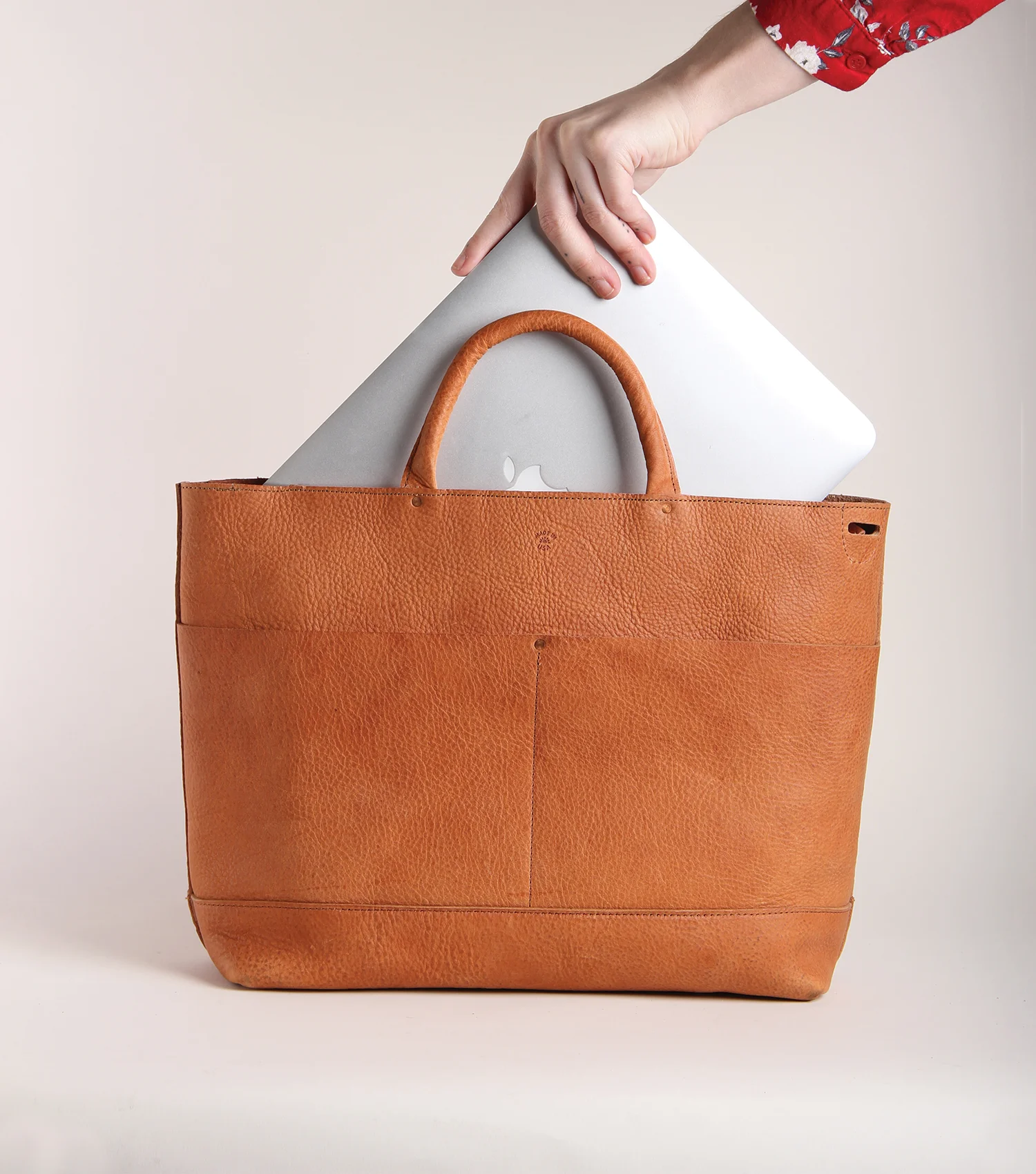 ORA Satchel_Milled Honey_computer_NEW RAW.jpg