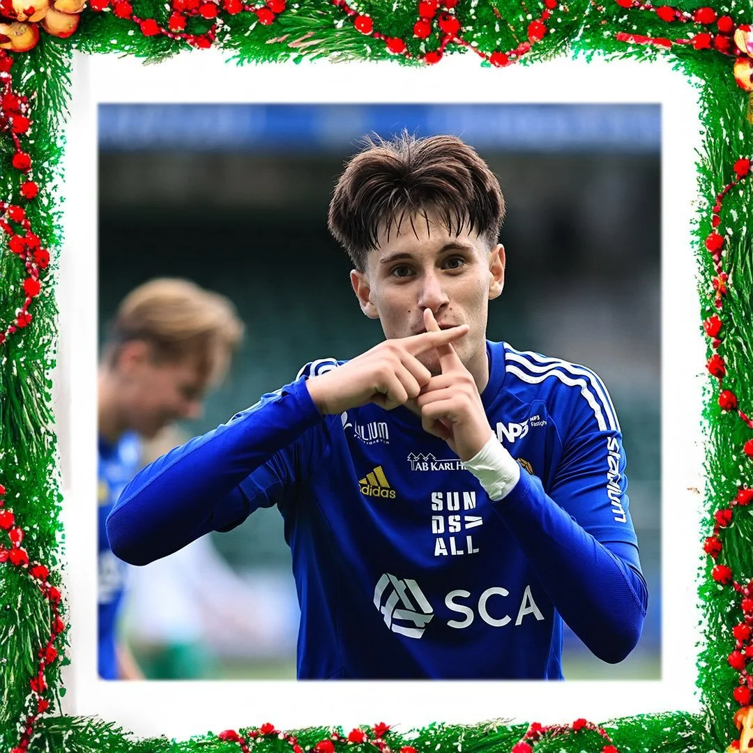 Klinton Gjeci i @gifsundsvall.akademi p17 g&aring;r in i kalendern bland annat som en av s&auml;songens st&ouml;rsta showmakare tillsammans med Viktor Hellman, Leon Bo&euml;thius och de andra lagkompisarna. (Ps. Lucka 9 kommer ocks&aring; g&aring; ti