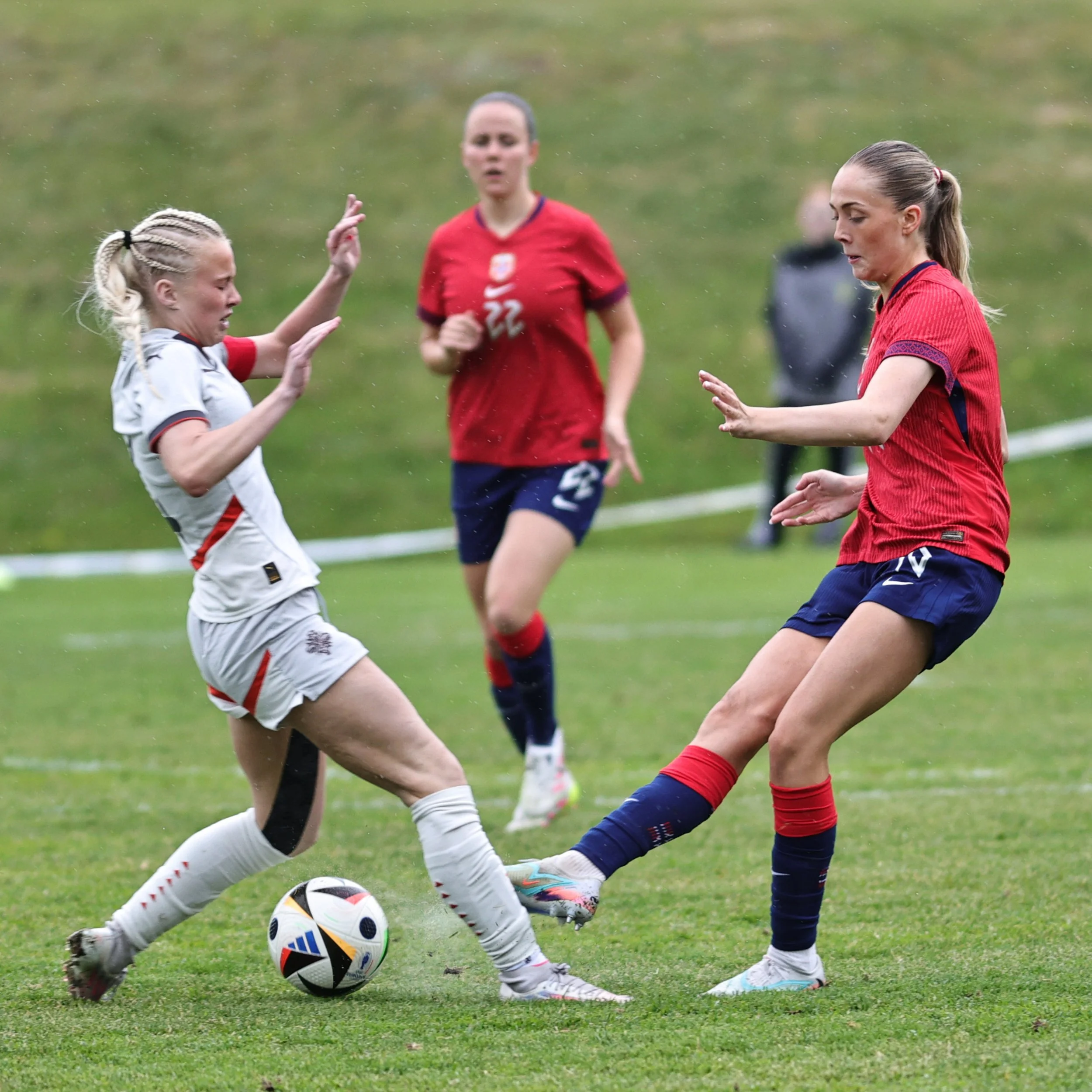 Norway vs Iceland F18. Photo by Anders Thorsell, ffaphoto.com @medelpadsff @alnoif