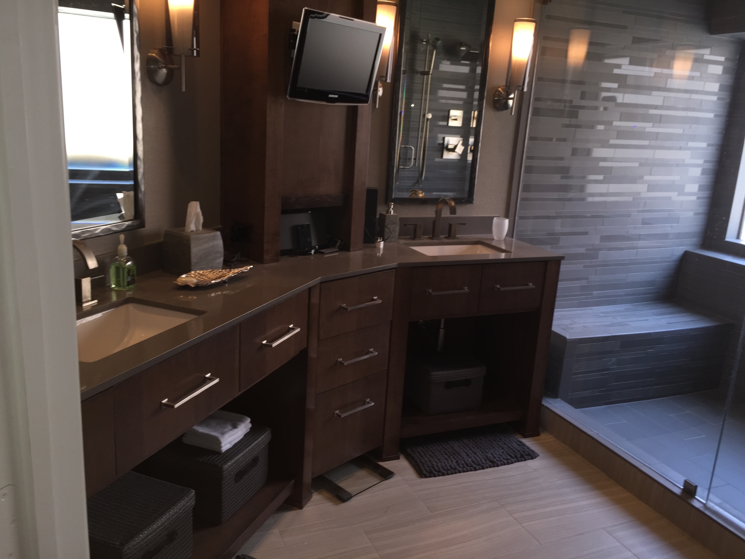 Quartz countertop
