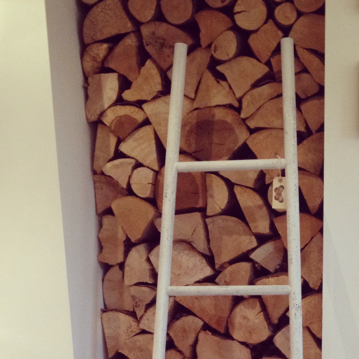 Wooden display ladder 