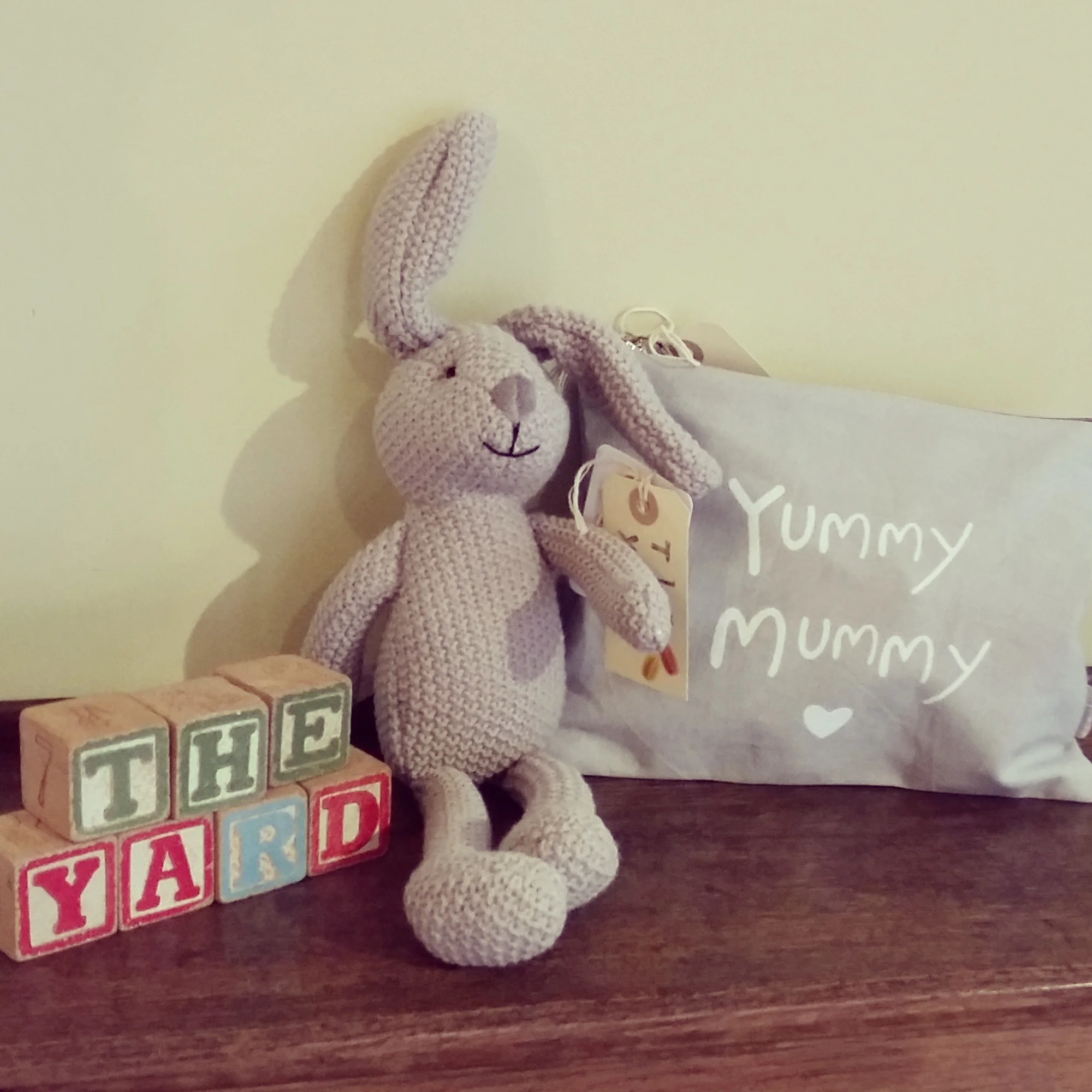 Yummy mummy small bag and soft grey knit bunny