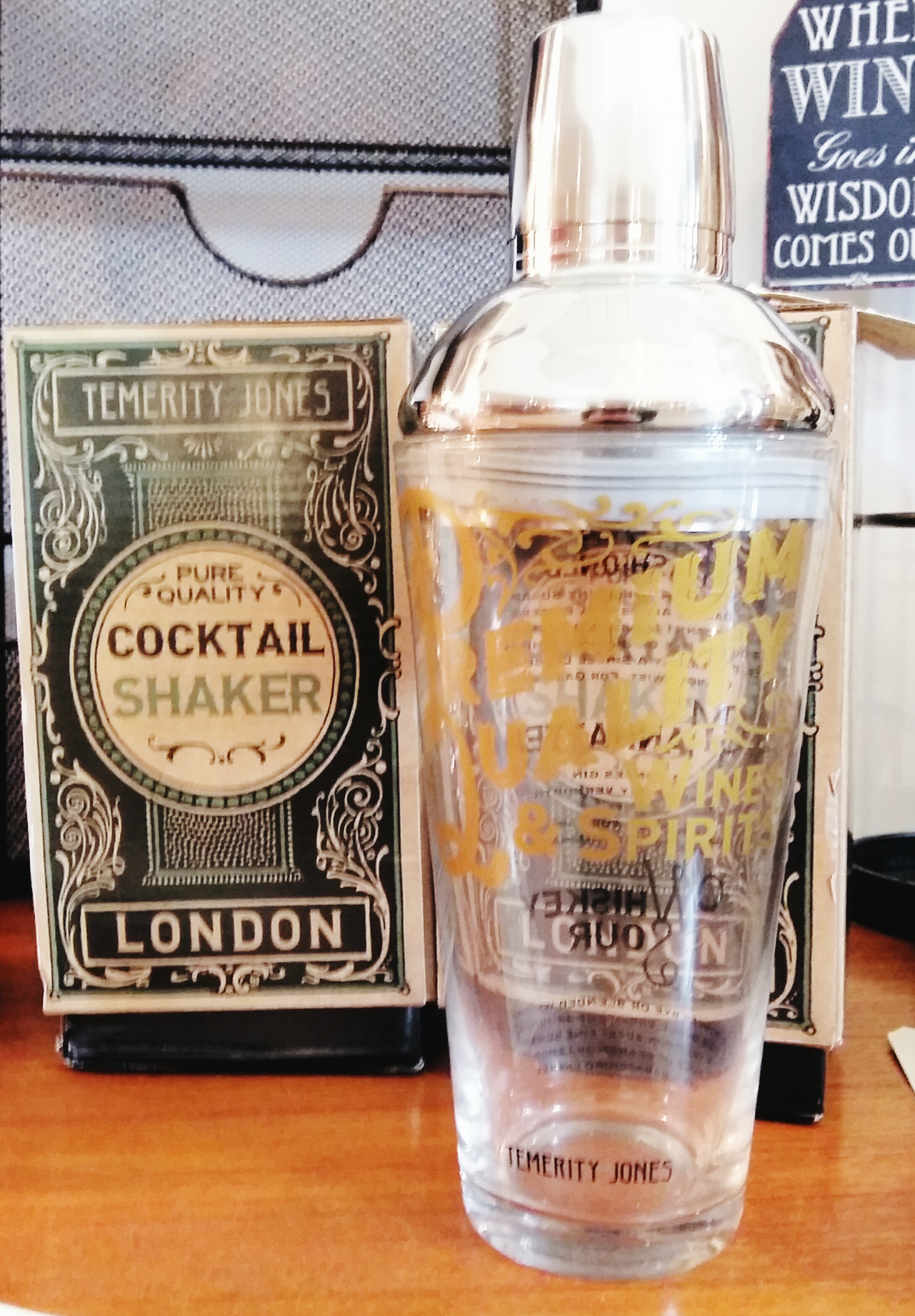 Vintage inspired Cocktail shaker 