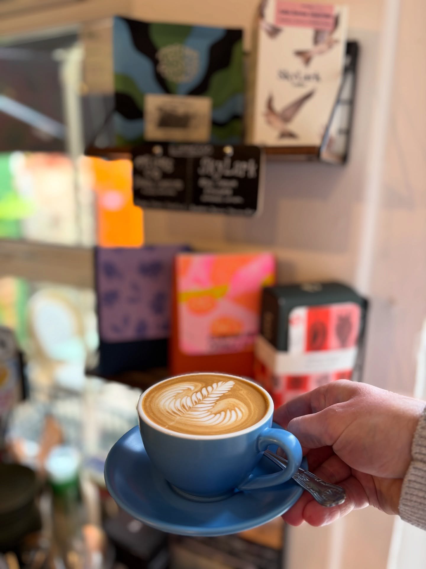 Saturday Line-up ☕️ ☕️ ☕️ 

Brazil Classico @triplecoroast and Ashu Syoum, Ethiopia (Anaerobic) @skylark.coffee on espresso, plus a @taithcoffee dominated filter shelf with @mio.fazenda Dachava Carbonic maceration, @argote2015 Orange Bourbon and SL-2