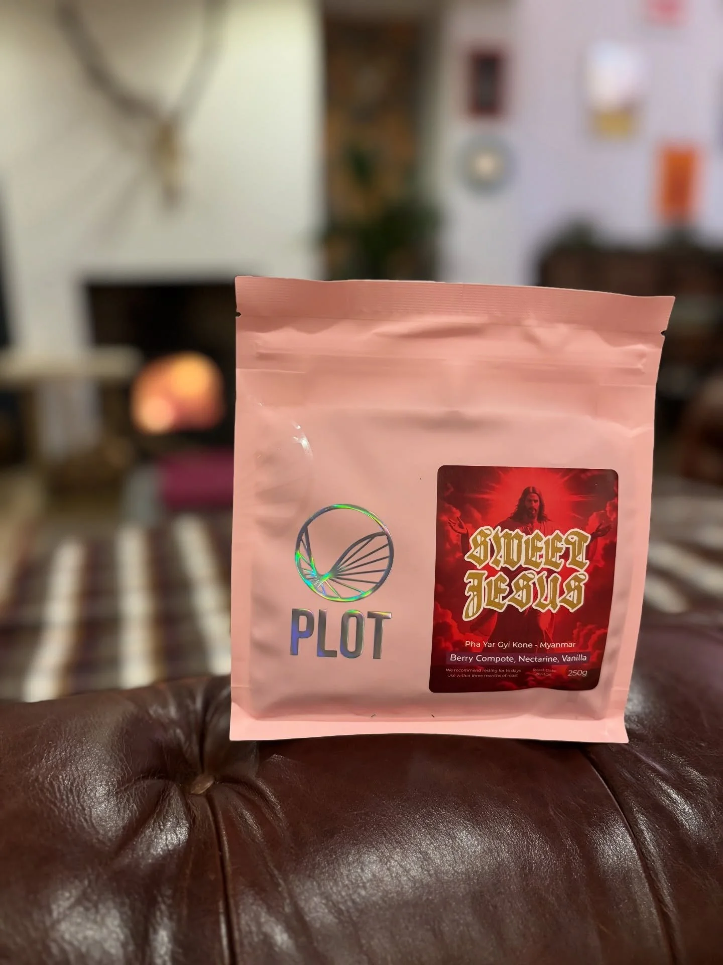 FESTIVE COFFEE 6 - SWEET JESUS @plotroasting 

Returning for another turn in the guest espresso hopper is Plot&rsquo;s Sweet Jesus, a super sweet and rich fruity brew shining a light on your tastebuds. Expect berry compote, juicy nectarine and vanill