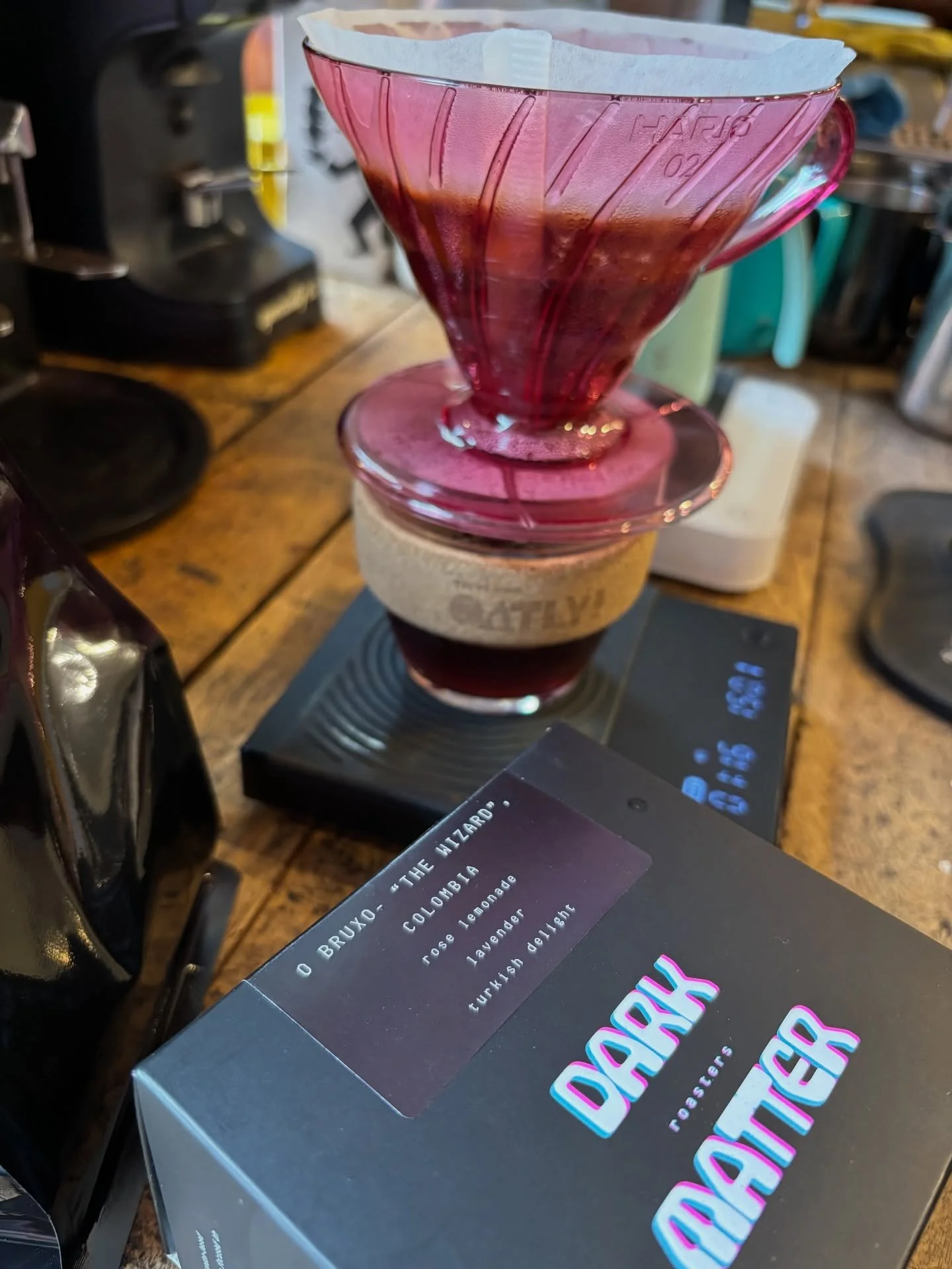 Some new drops from @darkmatterroasters on filter and retail with two special @argote2015 coffees.

No.1 &ldquo;O Bruxo&rdquo; 🧙&zwj;♂️ Sidra, quite possibly one of my favourites this year, loads of rose lemonade and ros&eacute;, Turkish delight and
