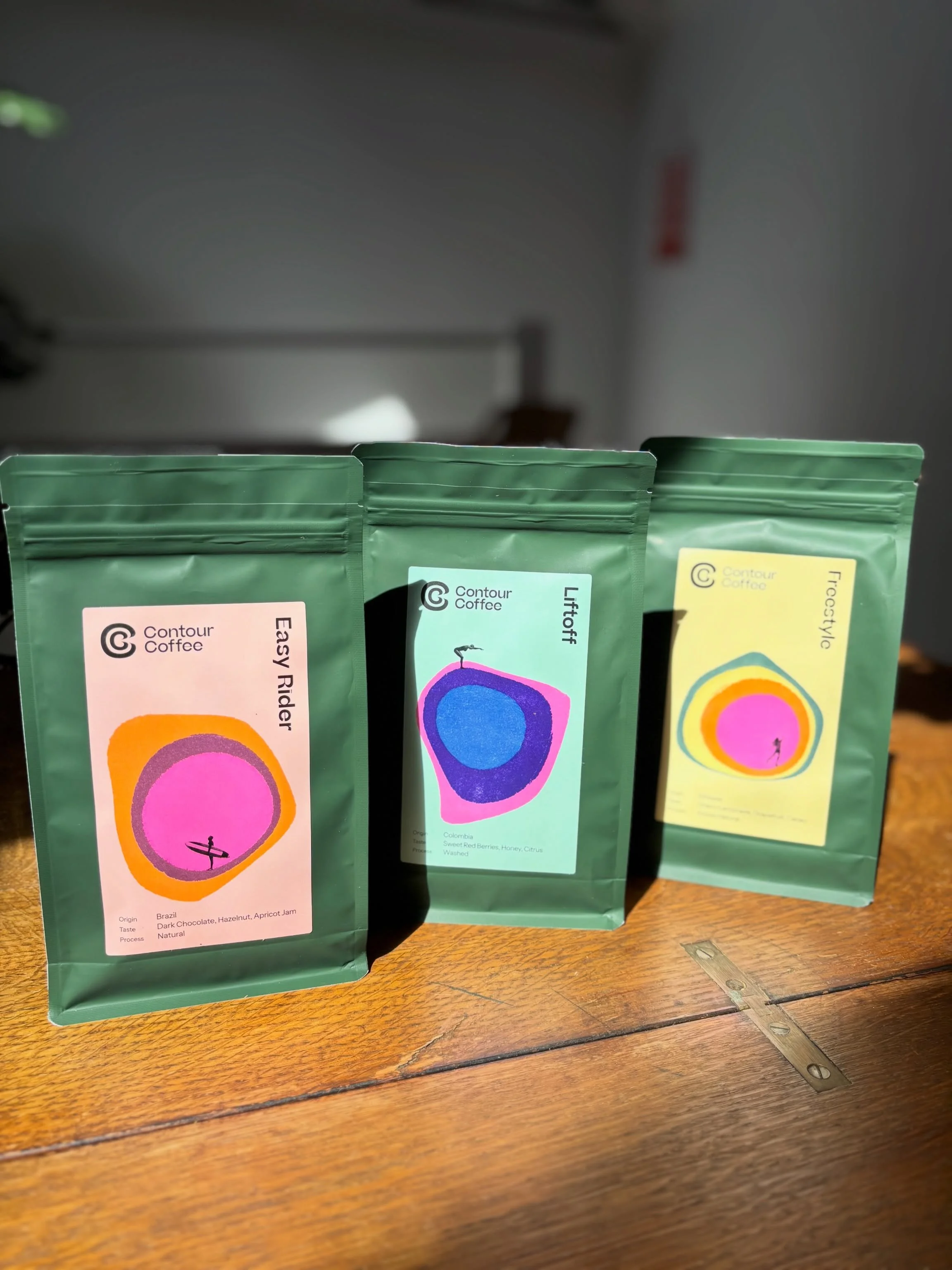 NEW ROASTER - @contour.coffee New on the shelves are some awesome brews from  this new micro-roastery in Bristol. Set up by Sonny, former head roaster of Triple Co, his focus is on small quality lots and workshops/experiences to deep dive into coffee