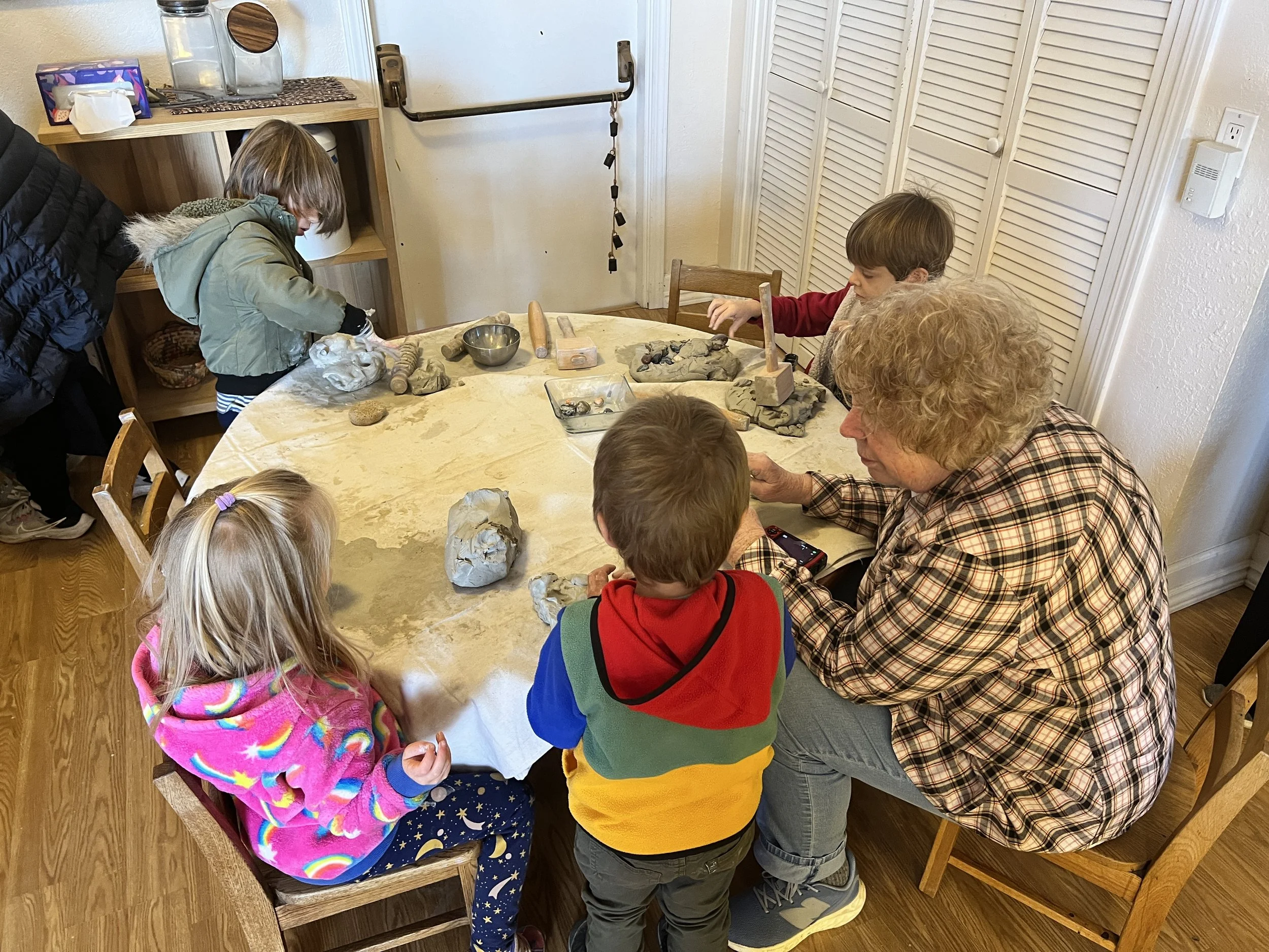 Inside: Clay (Playdough) Table