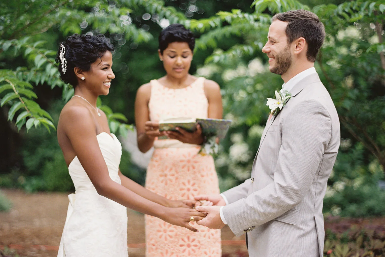 yew-dell-gardens-wedding-18.jpg