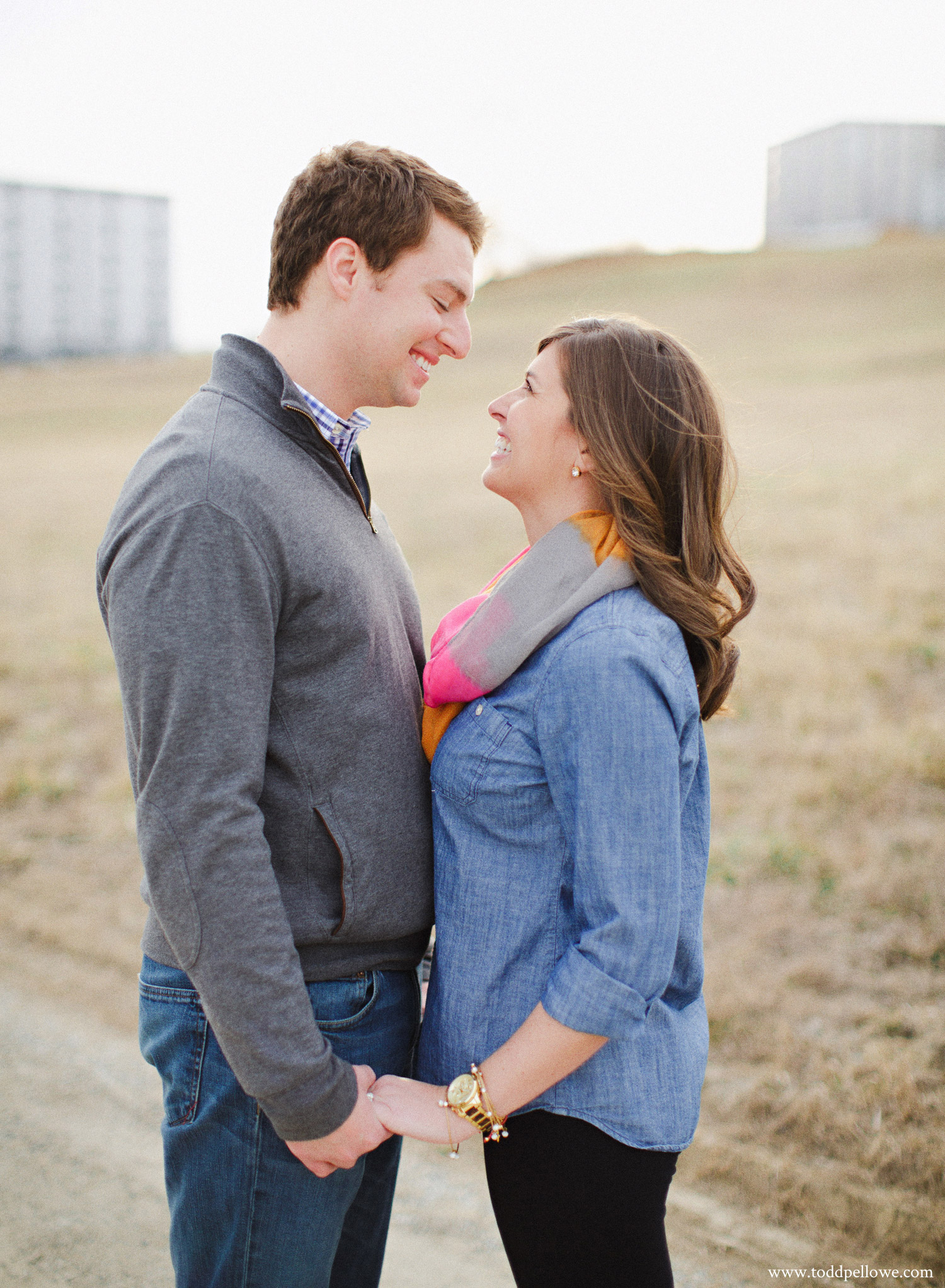 08-kentucky-distillery-engagement-067.jpg