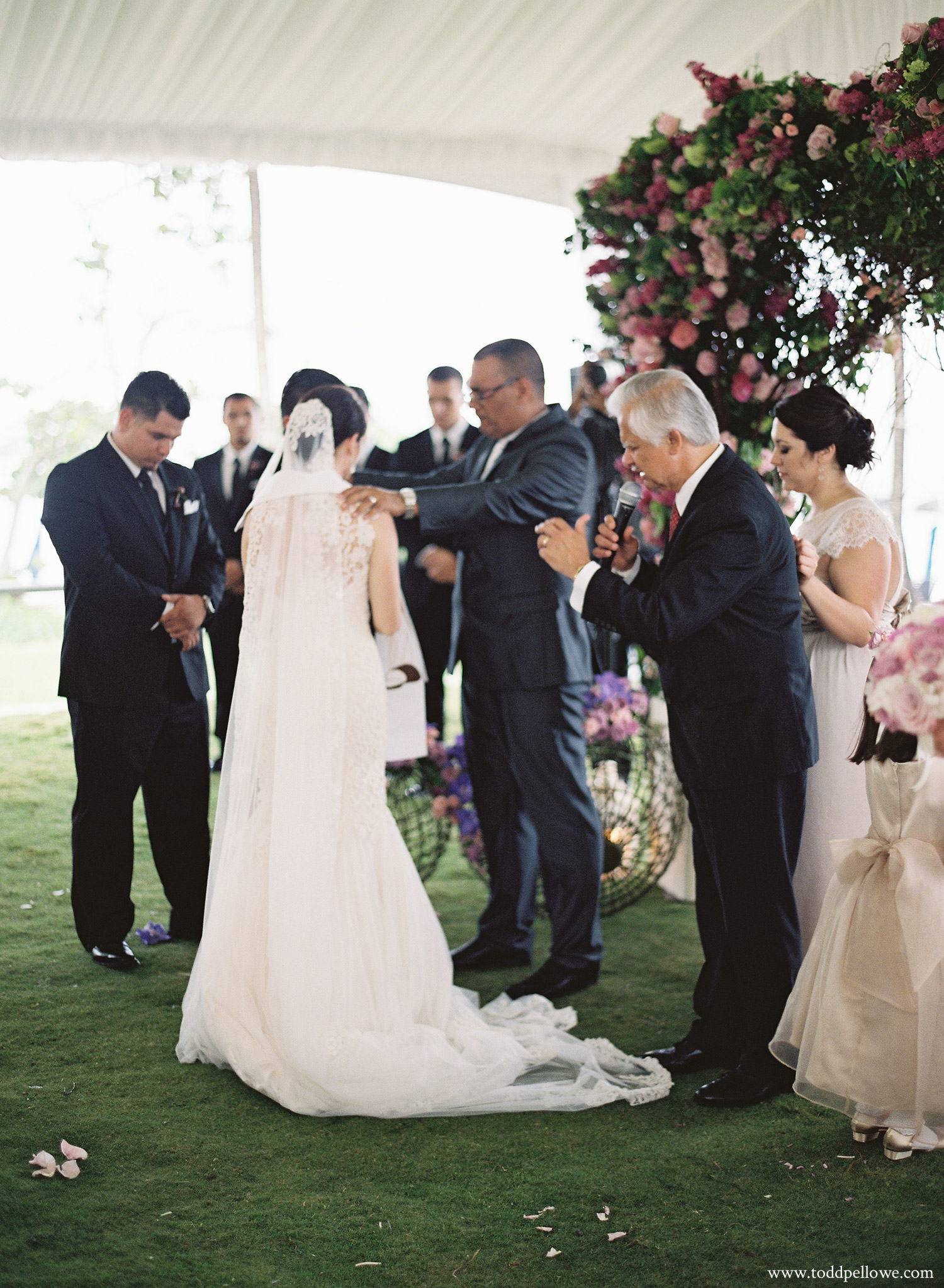 038-ritz-carlton-dorado-beach-wedding-015.jpg