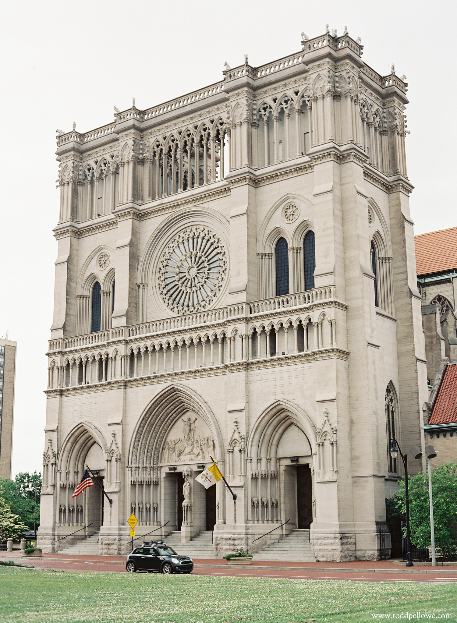 Cathedral Basilica of the Assumption in Covington