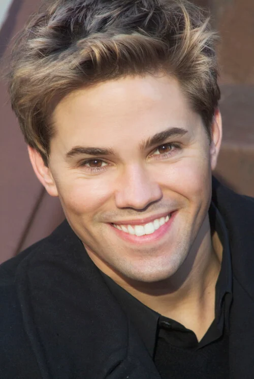 andrew+rannells.jpg