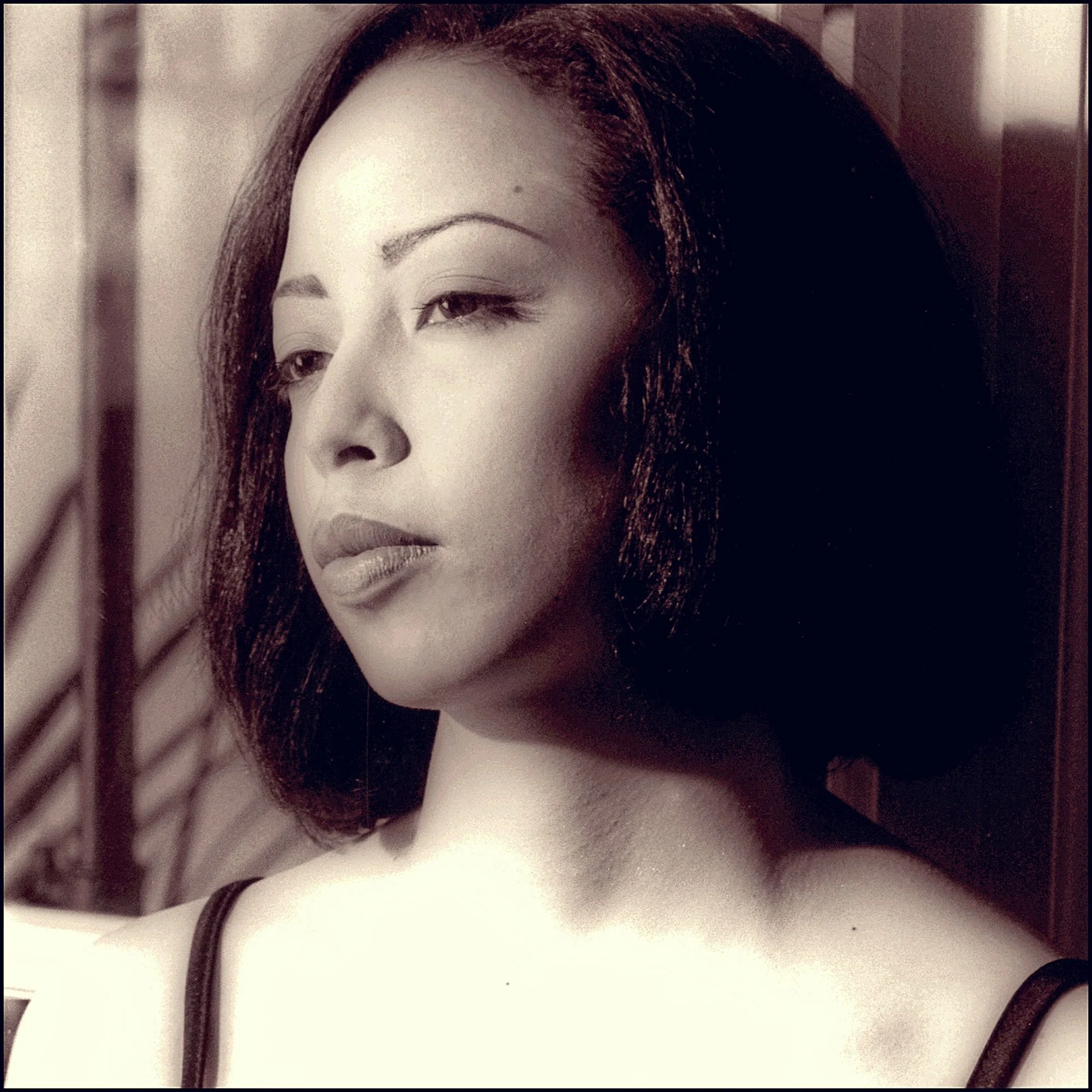 music-editorial_103 Best photographer Tess Steinkolk nyc portraits headshot photographer in New York City Wall Street CEO portraiture actors headshots PR Profile photos musician New York corporate executive photography website location studio in NYC.jpg