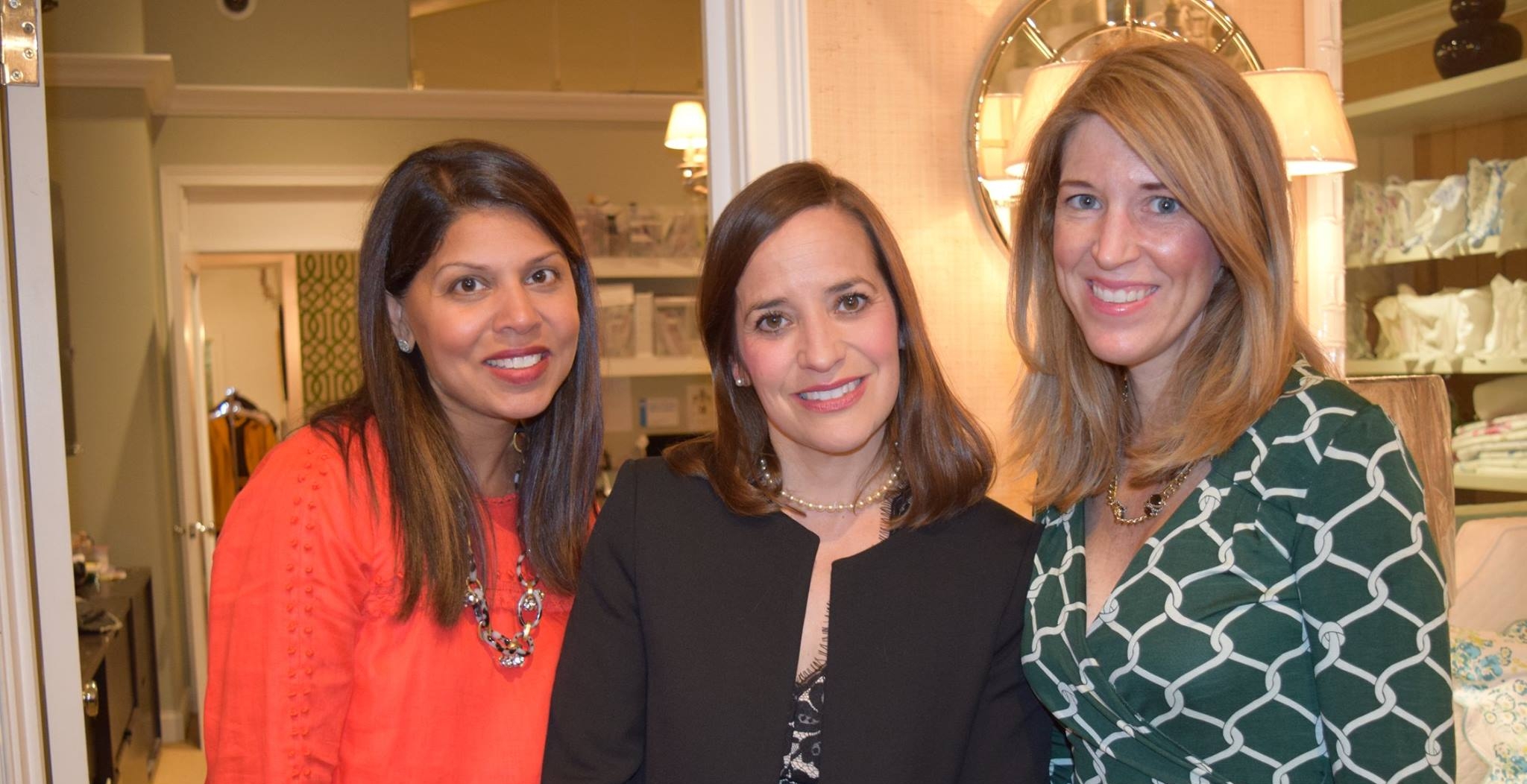 Antiques + Modernism Winnetka Kicks Off its 2017 Show at MAZE Home 