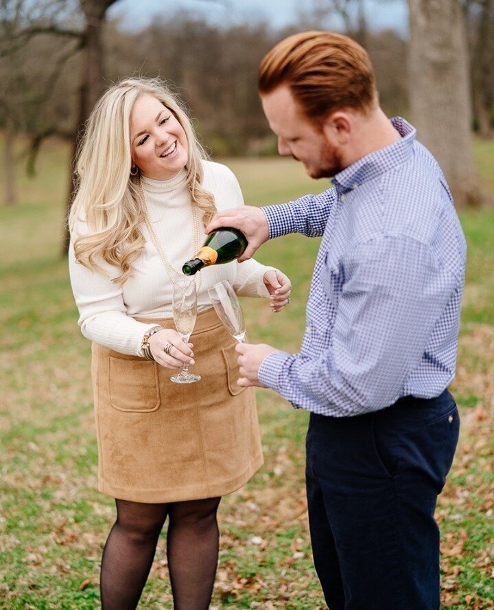 We've almost made it through the week!  Is it too early to start celebrating?? Asking for a friend...👀⁠
⁠
This adorable celebration was just one of the sweet moments from Scout and Dylan's engagement session!  Click my linkin.bio to see more of the 
