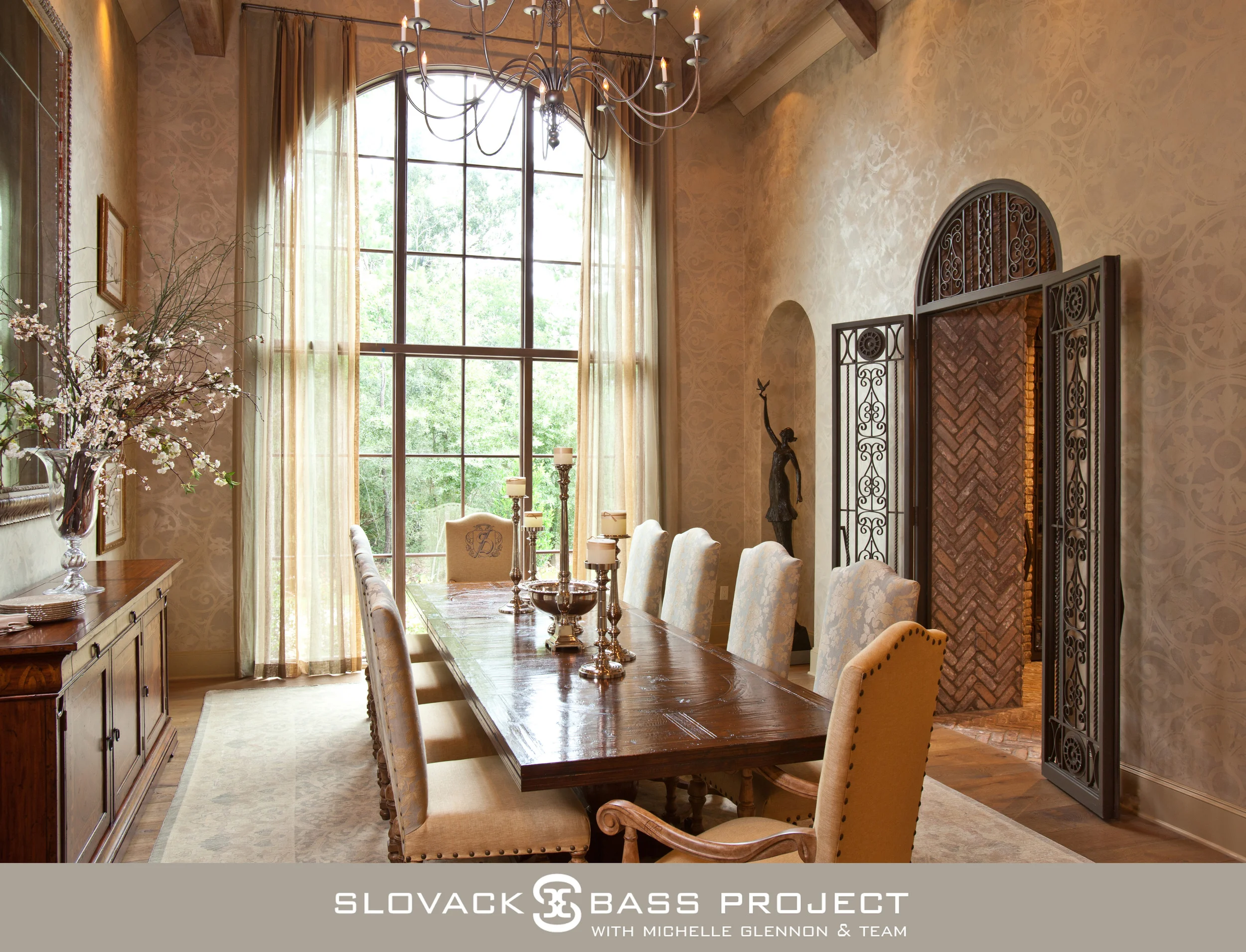 MICHELLE GLENNON INTERIOR DESIGN, INC