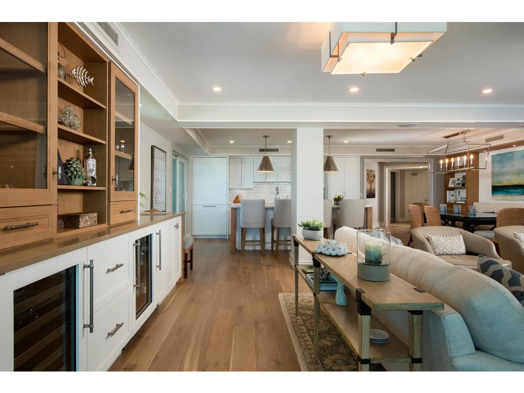 840 South Collier 1502 Marco-MLS_Size-003-11-Bar 2-1024x768-72dpi.jpg