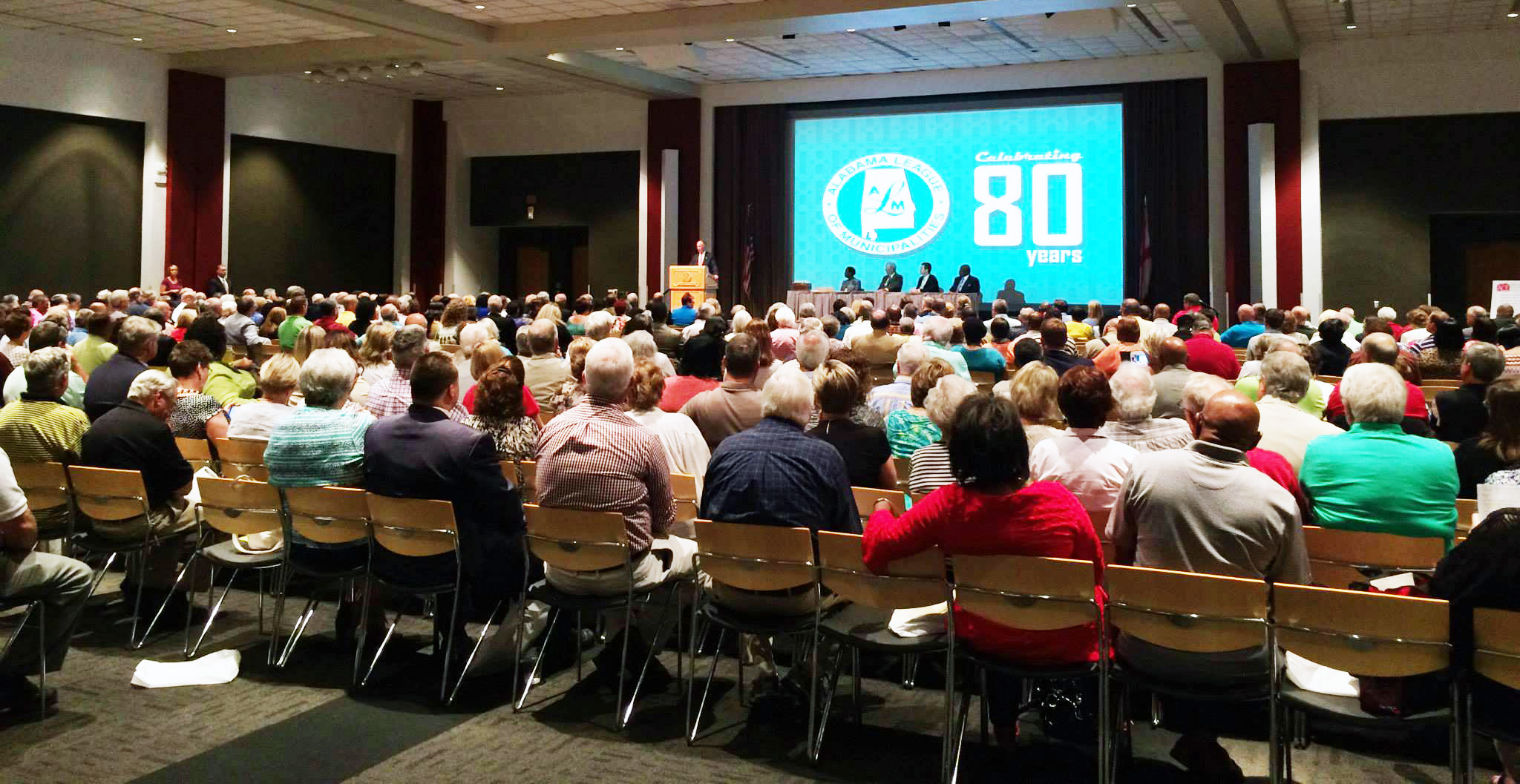Alabama Governor Robert Bentley addresses the attendees during the opening session of the 80th Annual Convention of the Alabama League of Municipalities. Photo courtesy of Alabama League of Municipalities.