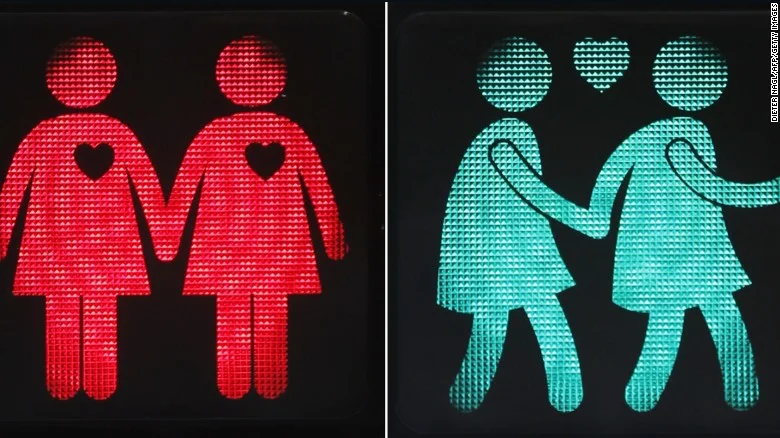 Vienna: New Pedestrian Signs For LGBTQ Rights