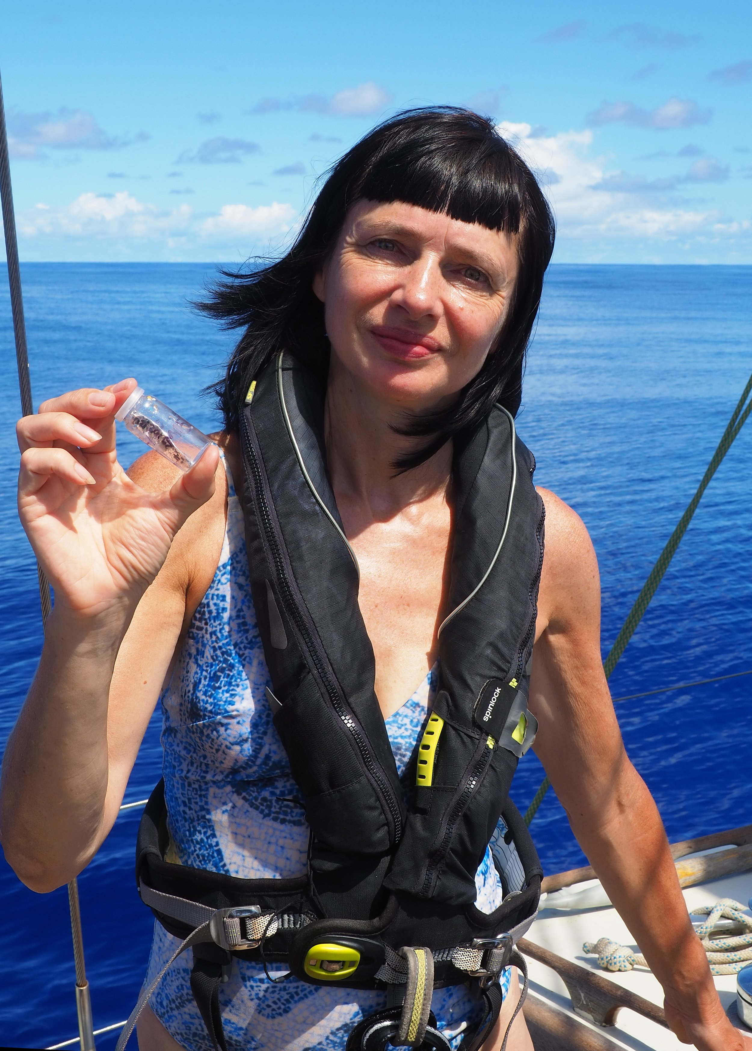 Exxpedition_ClareMcCluskey_Carry with microplastic samples.JPG