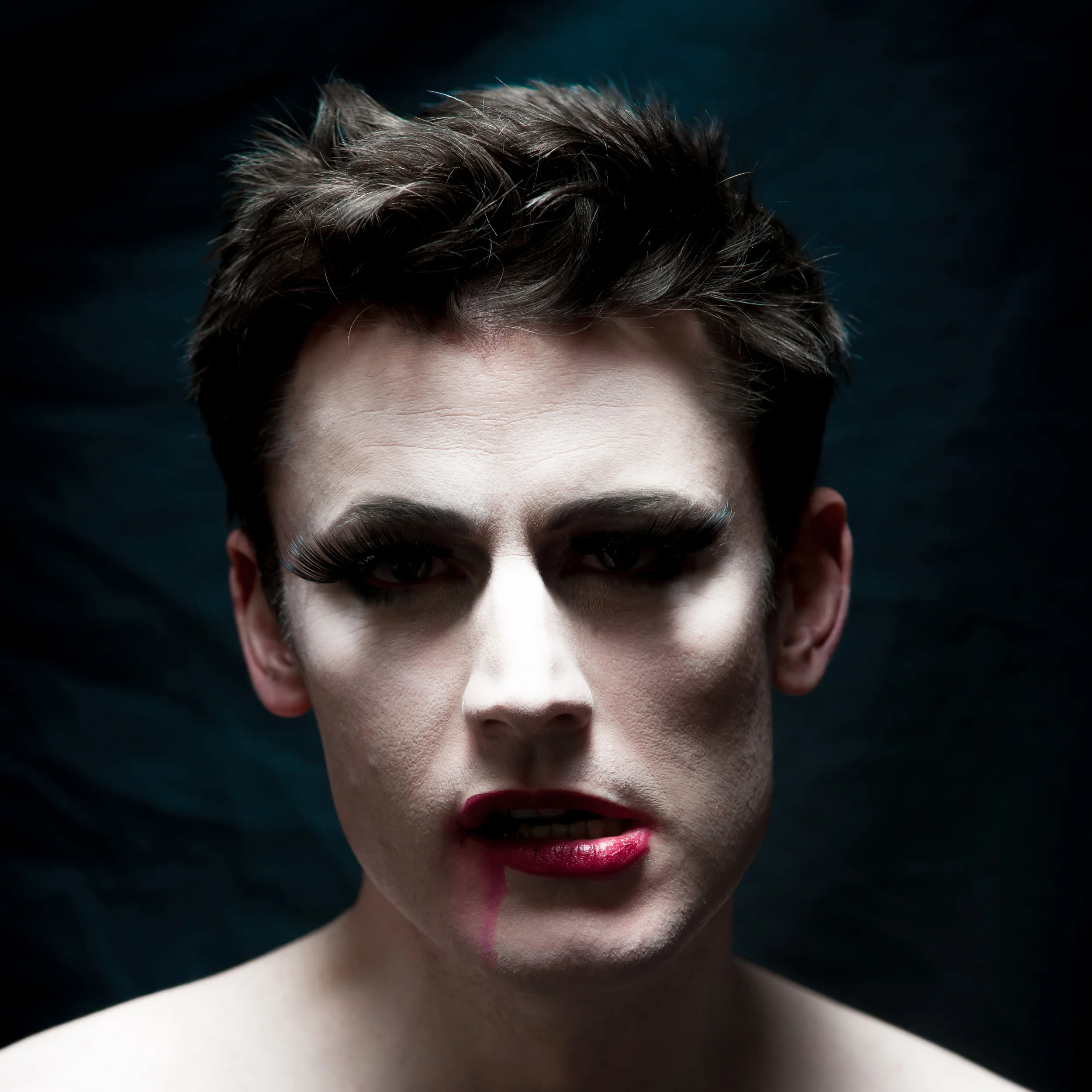 Grin photoshoot (photo: James Millar)