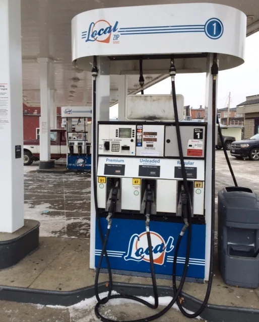 123 NW 2nd St, Madison, SD 57042
