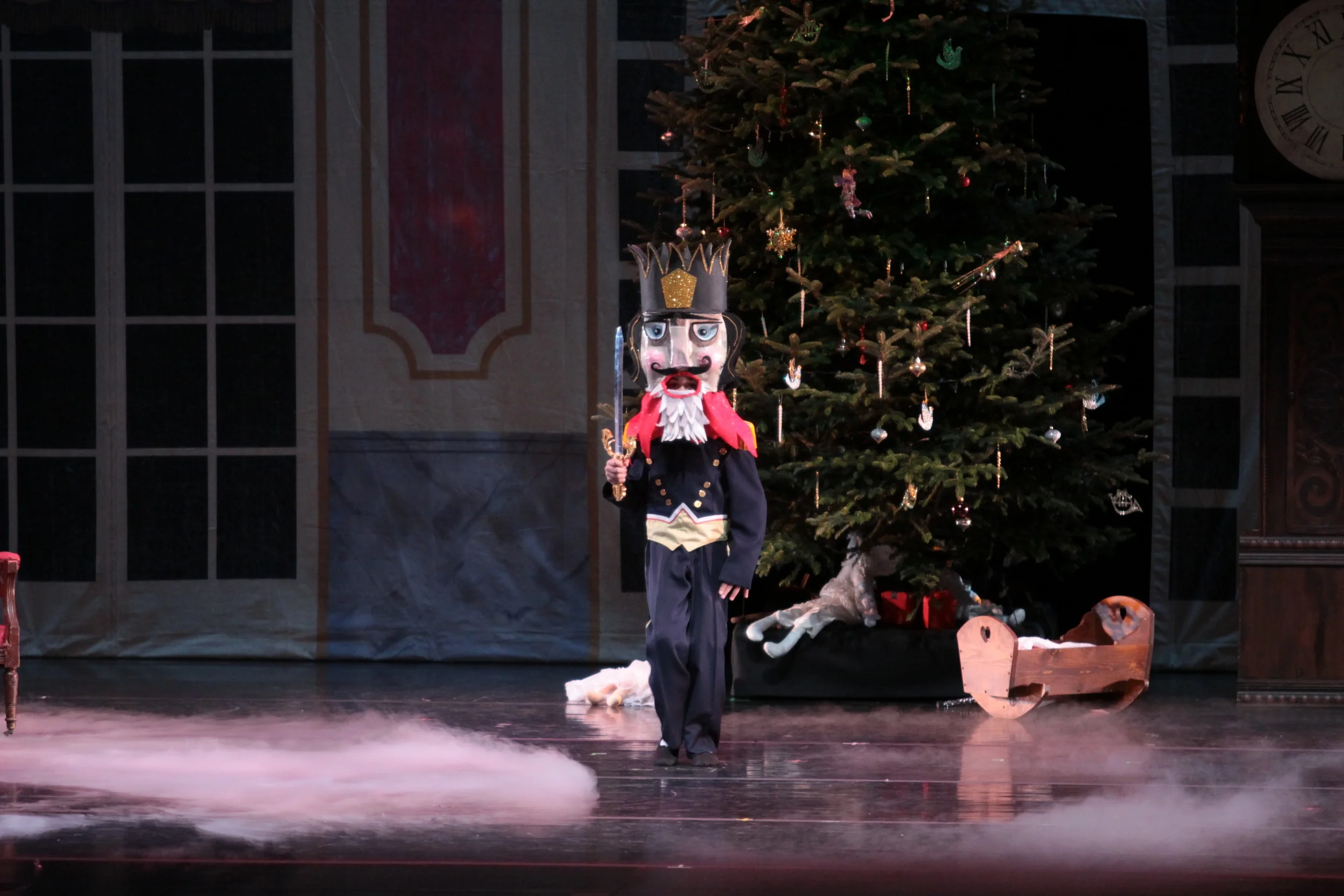 sat-a1s2-nutcracker-043.jpg