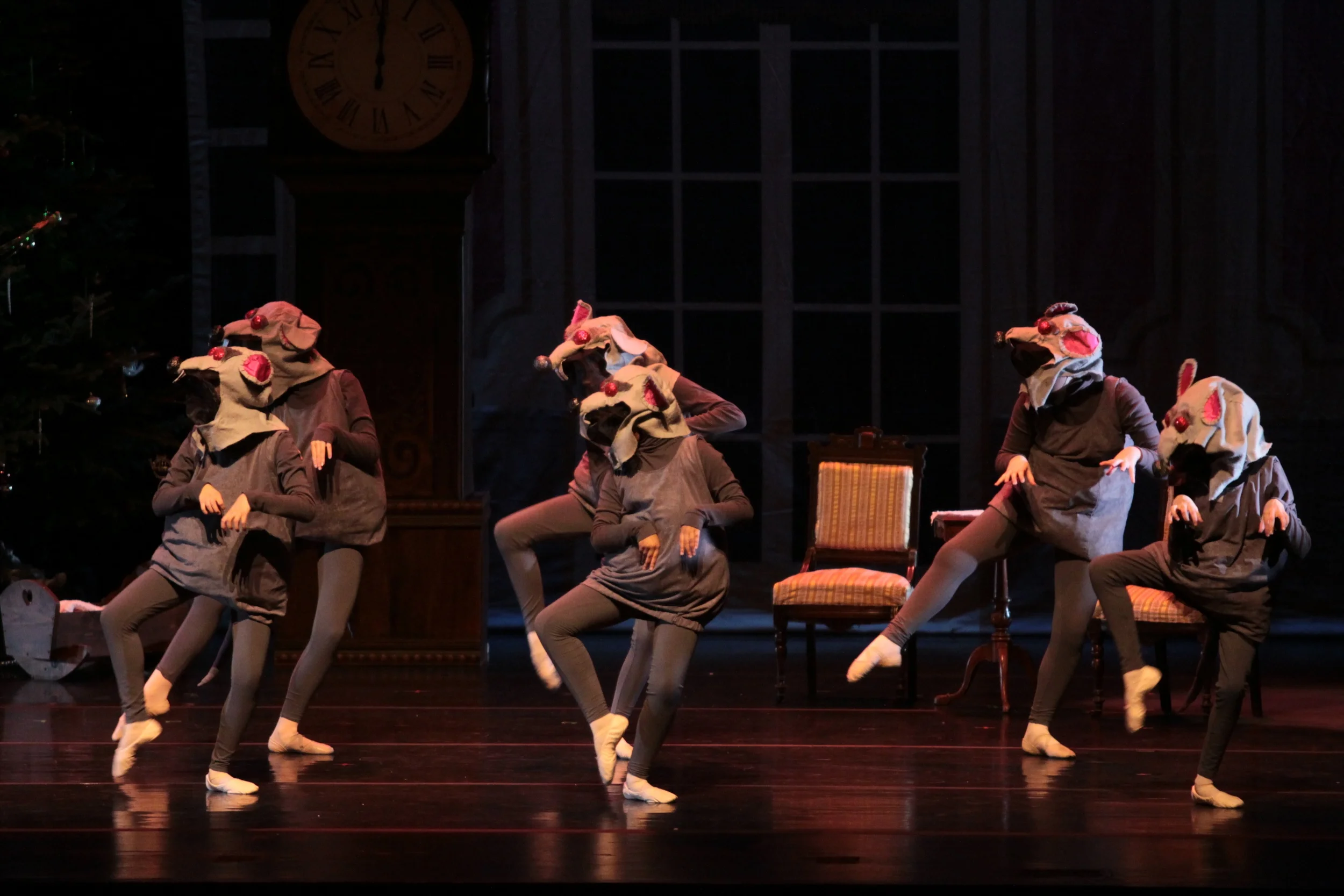 sat-a1s2-nutcracker-058.jpg