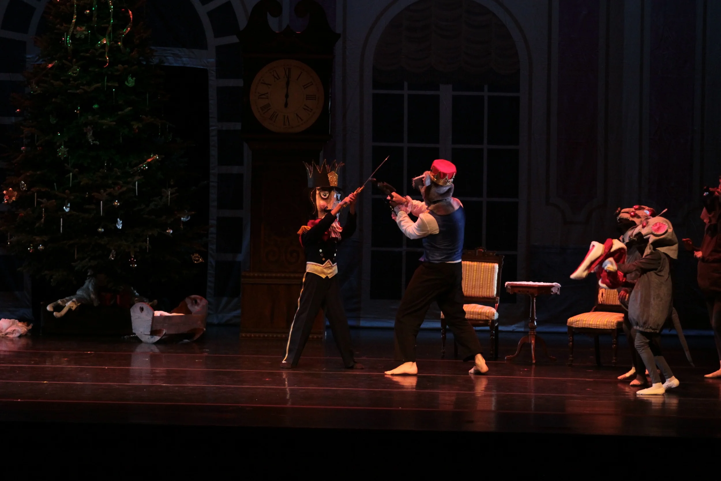 sat-a1s2-nutcracker-081.jpg