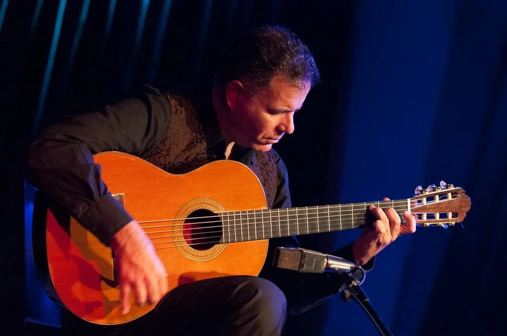 Yoram ZERBIB (guitare)