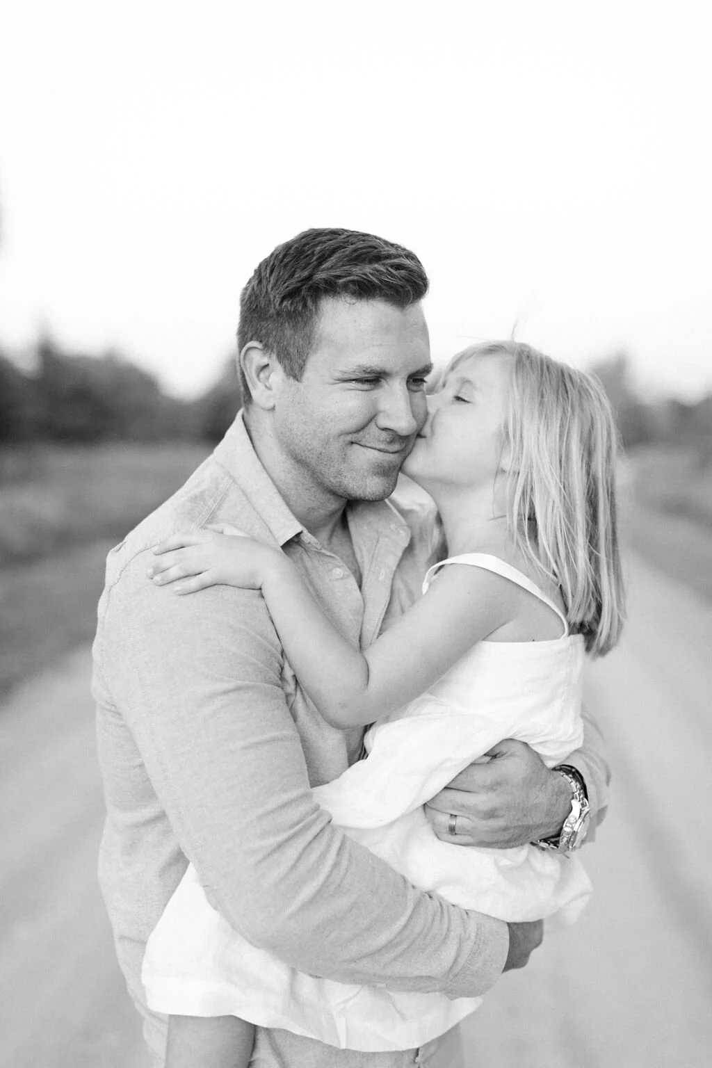gracewood-kurtz-best-toronto-wedding-photographer-soft-airy-keenan-family-6.jpg