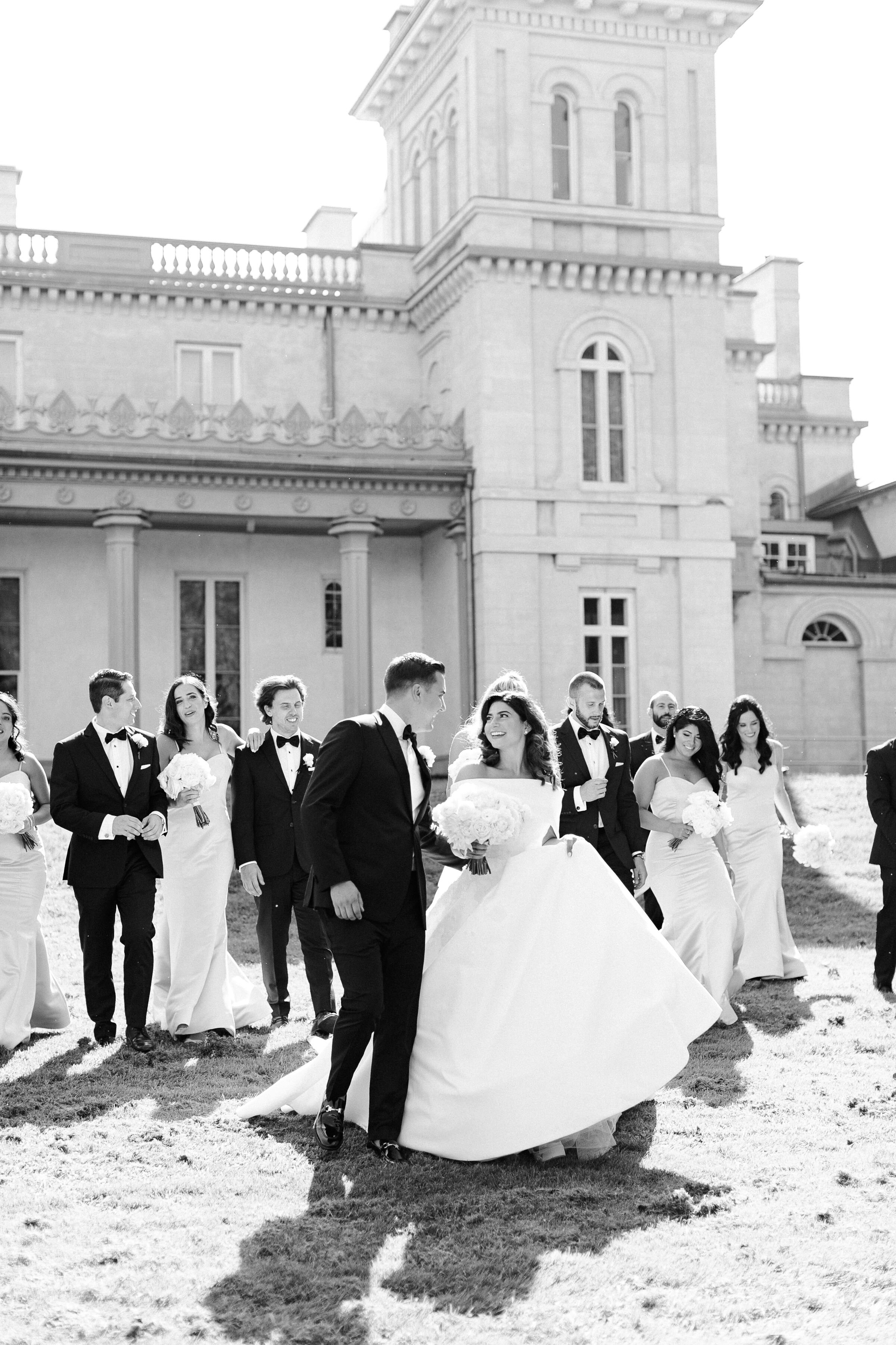 kurtz-best-toronto-wedding-italy-photographer-soft-airy-liuna-station-shaw-danielle-nick-497.jpg