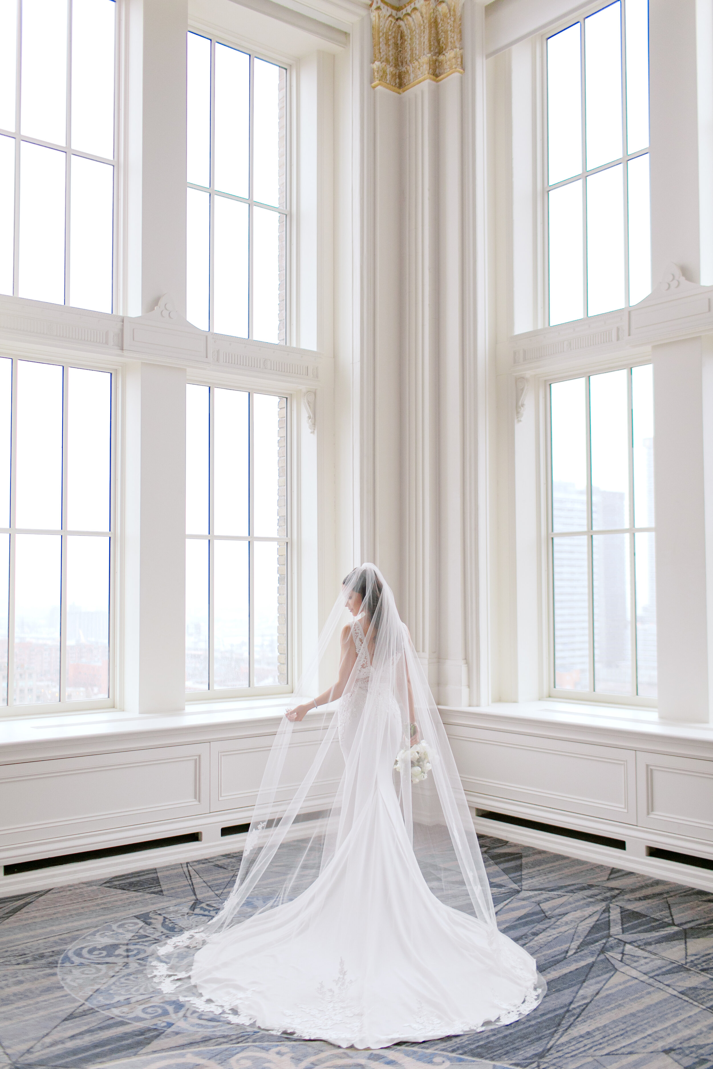 omni-king-edward-toronto-wedding-photographer-soft-airy-photography-shealyn-angus-cassandra-greg-151.jpg