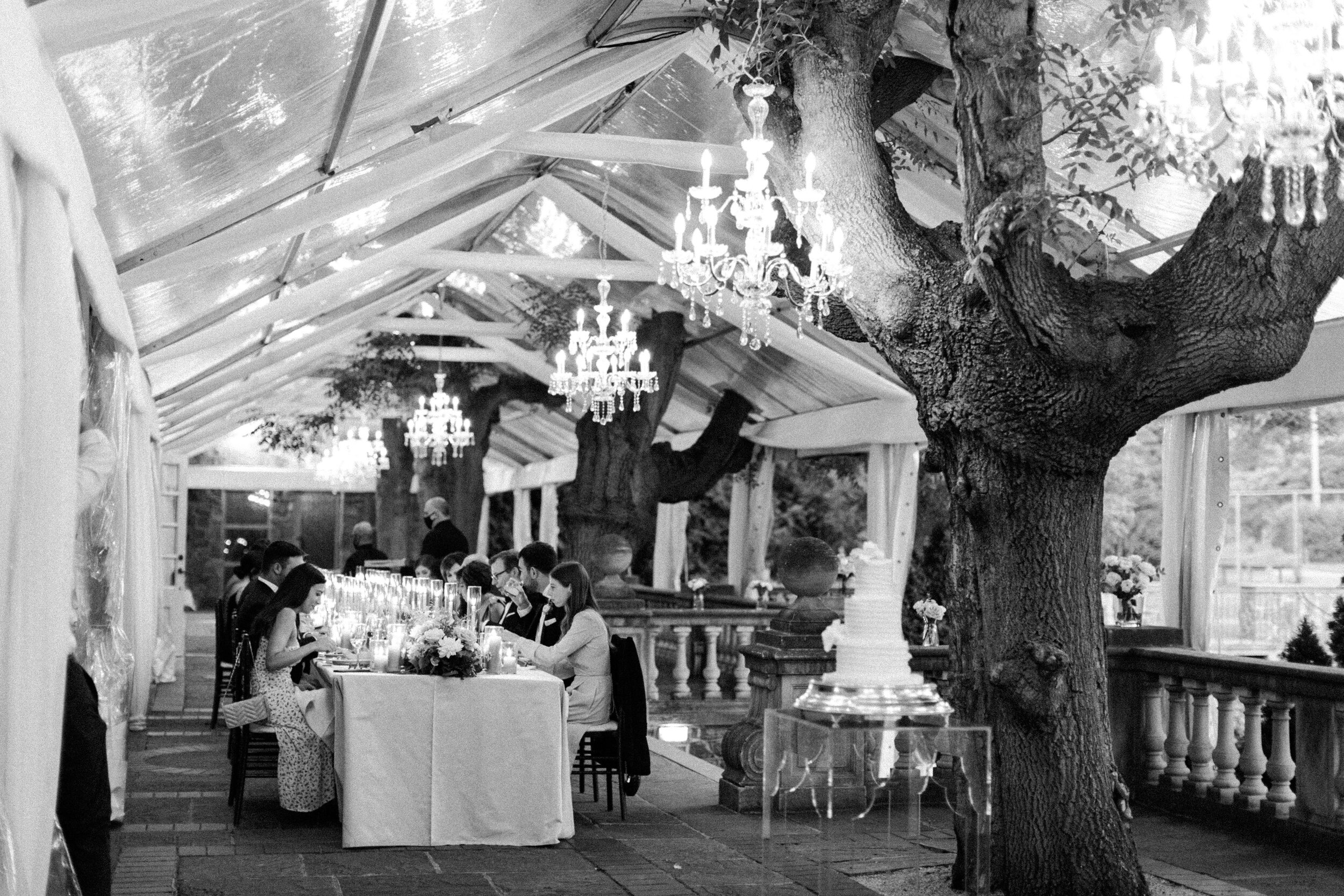 graydon-hall-wedding-photographer-toronto-kari-lywood-steph-paul-540.jpg