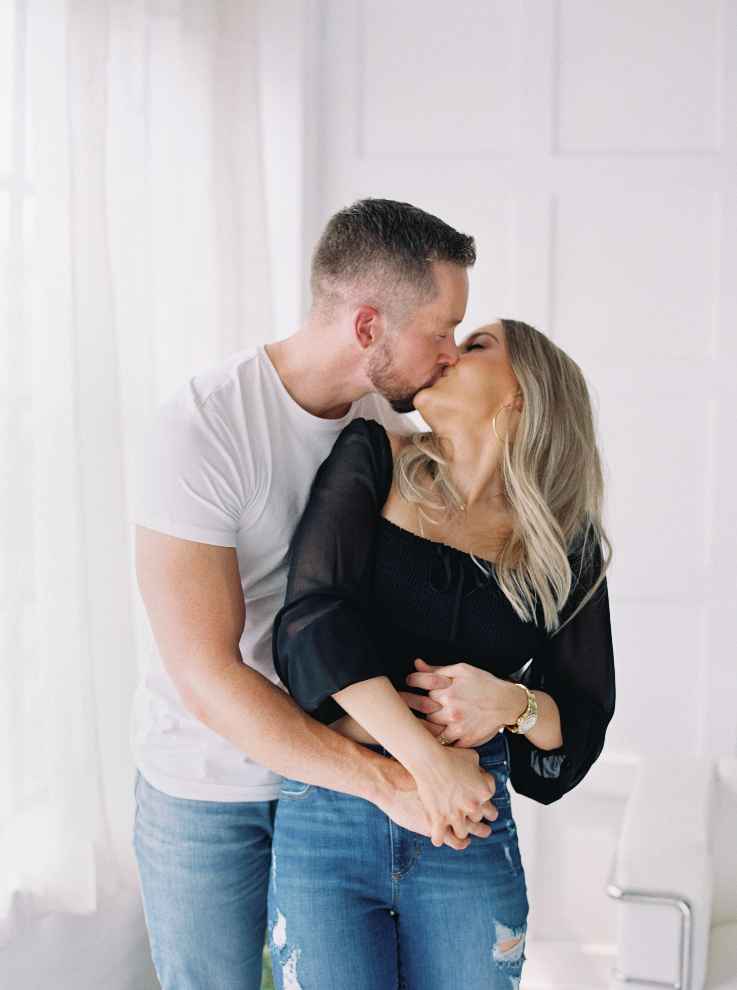 richelle-hunter-photography-kelly-nick-engagement-previews-4.jpg