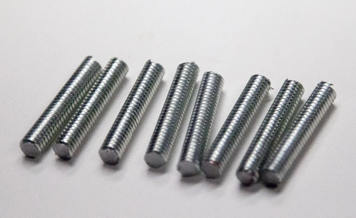 studs1.jpg
