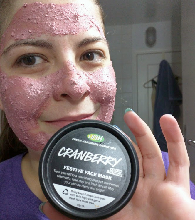 Testing out the Cranberry Festive Face Mask!