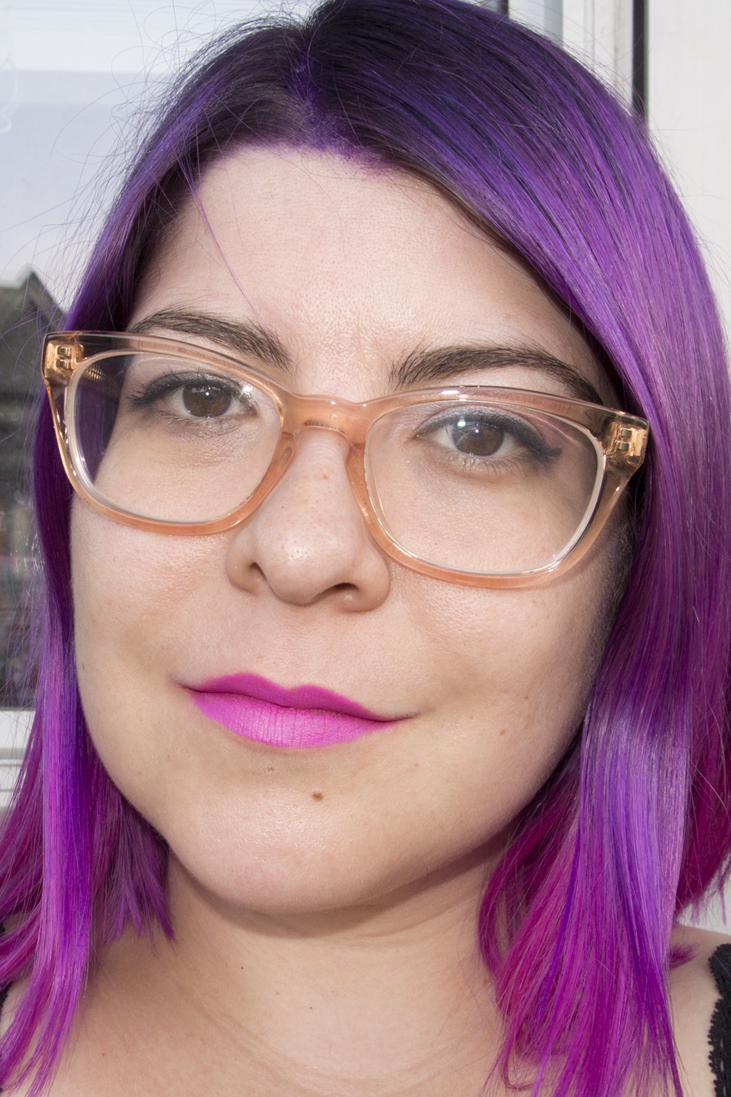 Too Faced Peach Kiss Lipstick in Peach Beach, Makeup Me Happy & I Think in Pink Darling Magpie