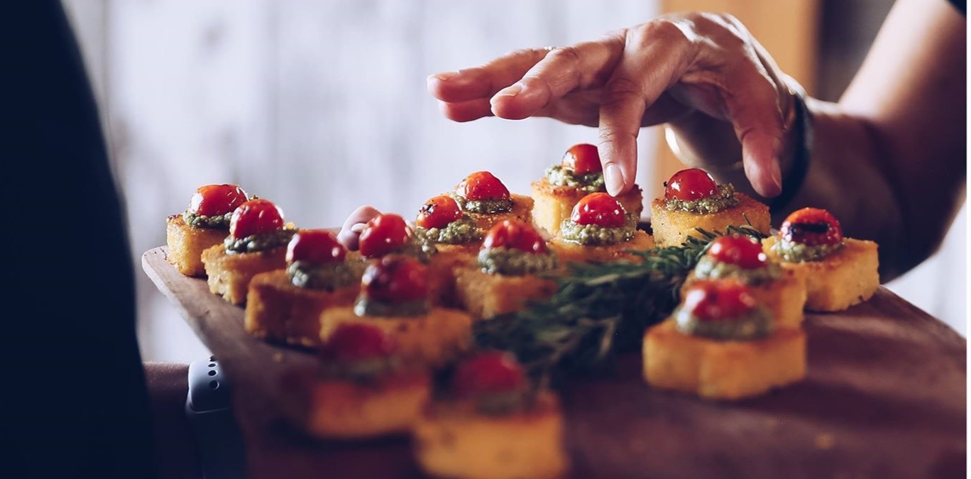 Fingers foods maintain a causal atmosphere.