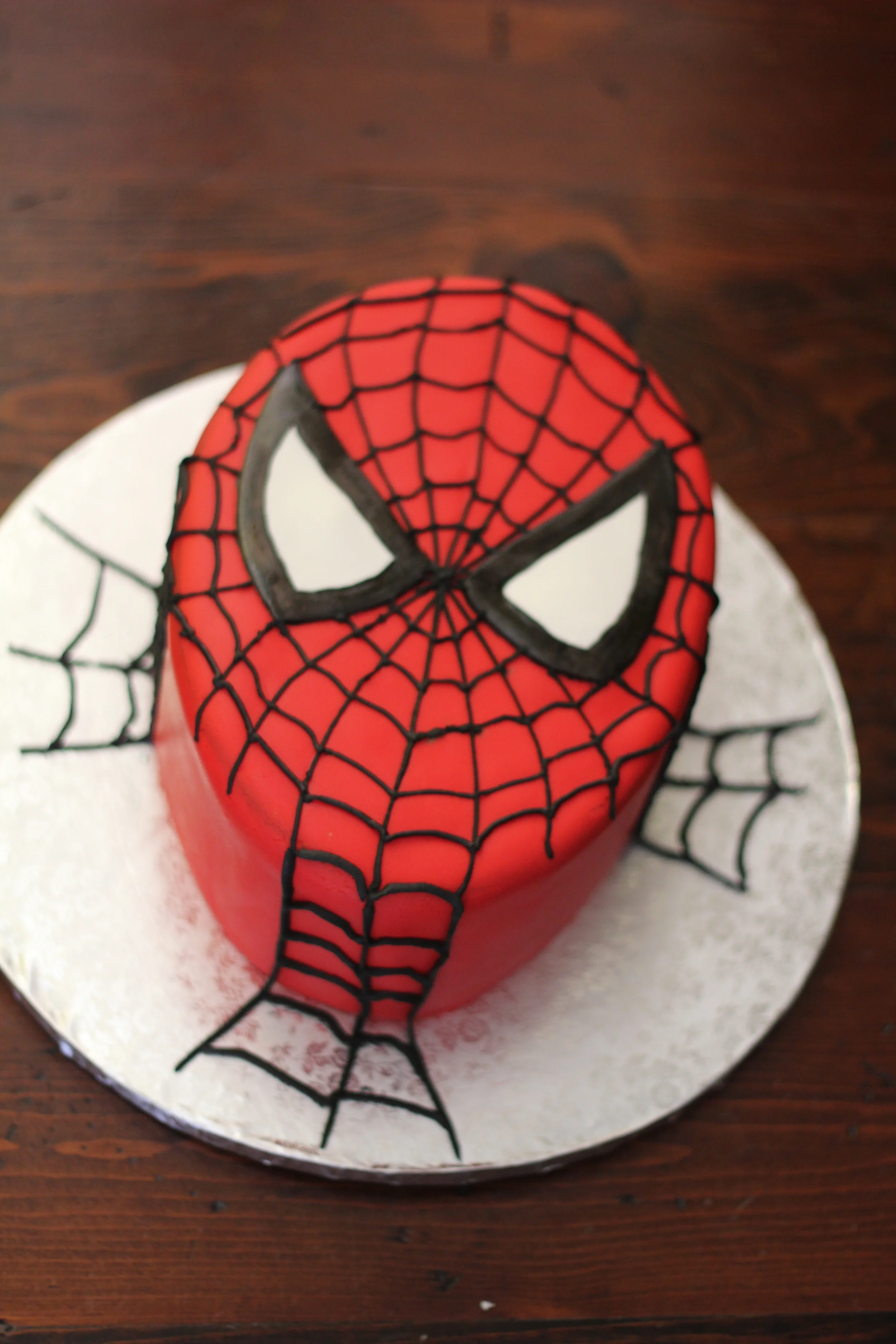 Spiderman cake