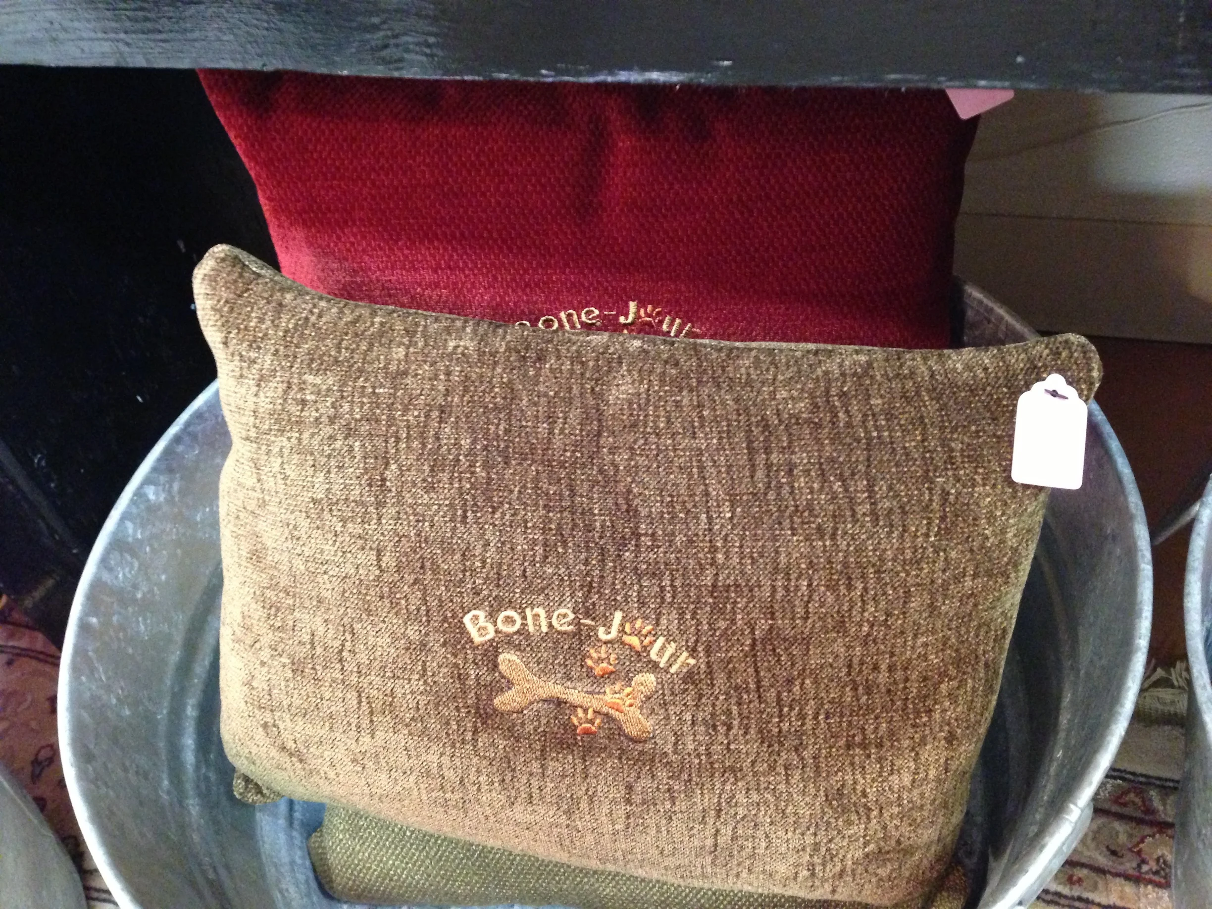 Bone-Jour embroidered pillow