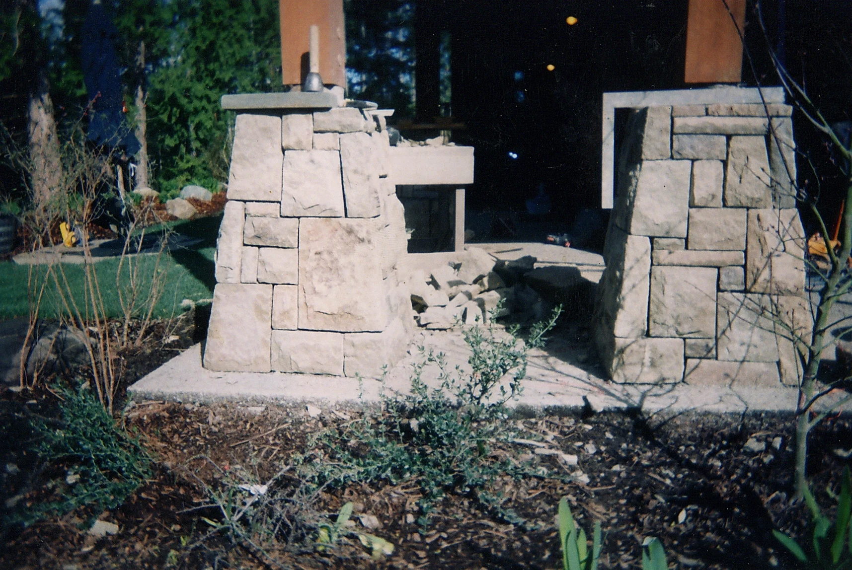 Tapered stone pillers.jpg