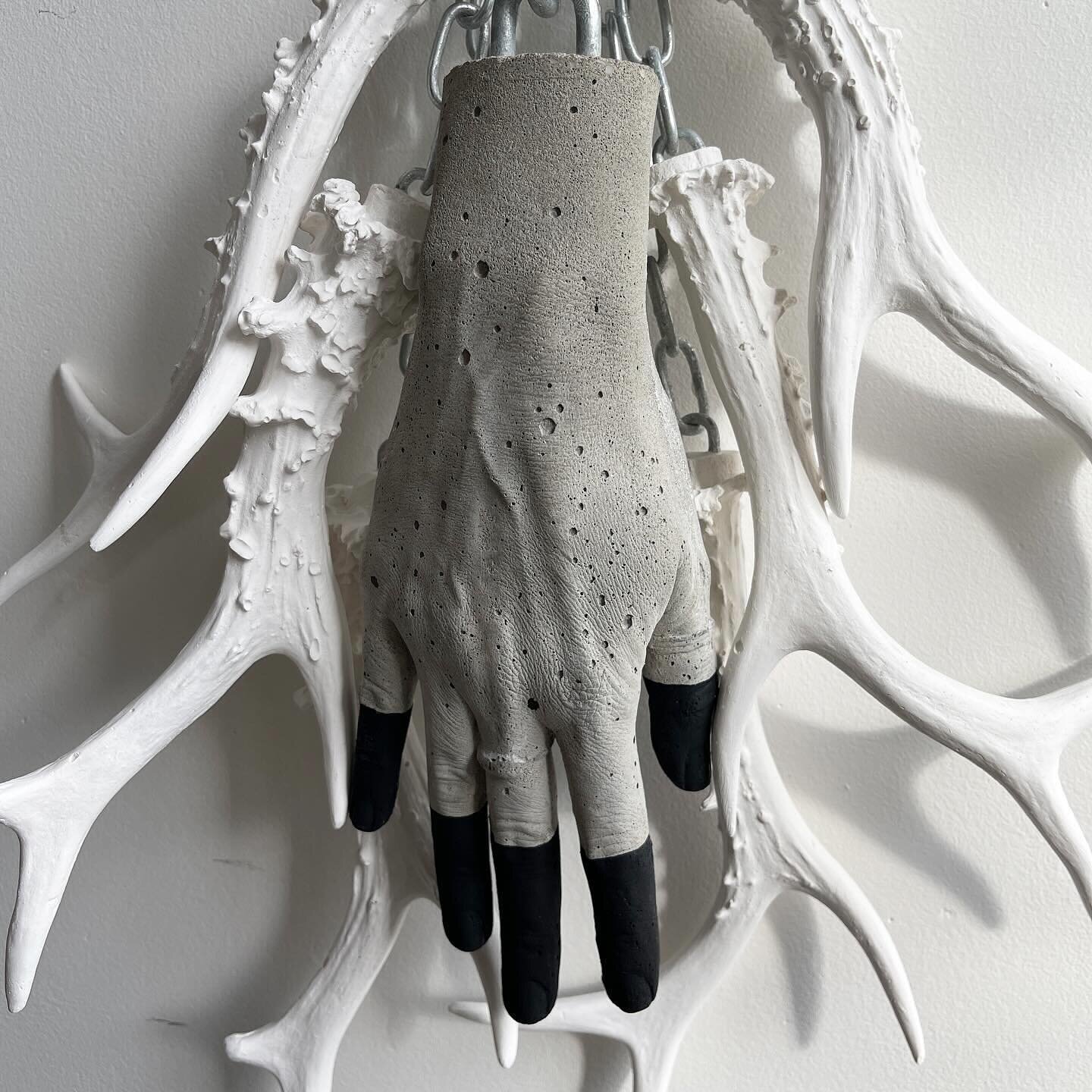 Last few days to catch this baby in the &lsquo;Liminal Salon&rsquo; show alongside beautiful works by some wonderful people. The show closes this Saturday! 🦀

SALVACI
2023
Herculite plaster, Galvanised chain, Concrete, Matt black paint, Caribiner, H